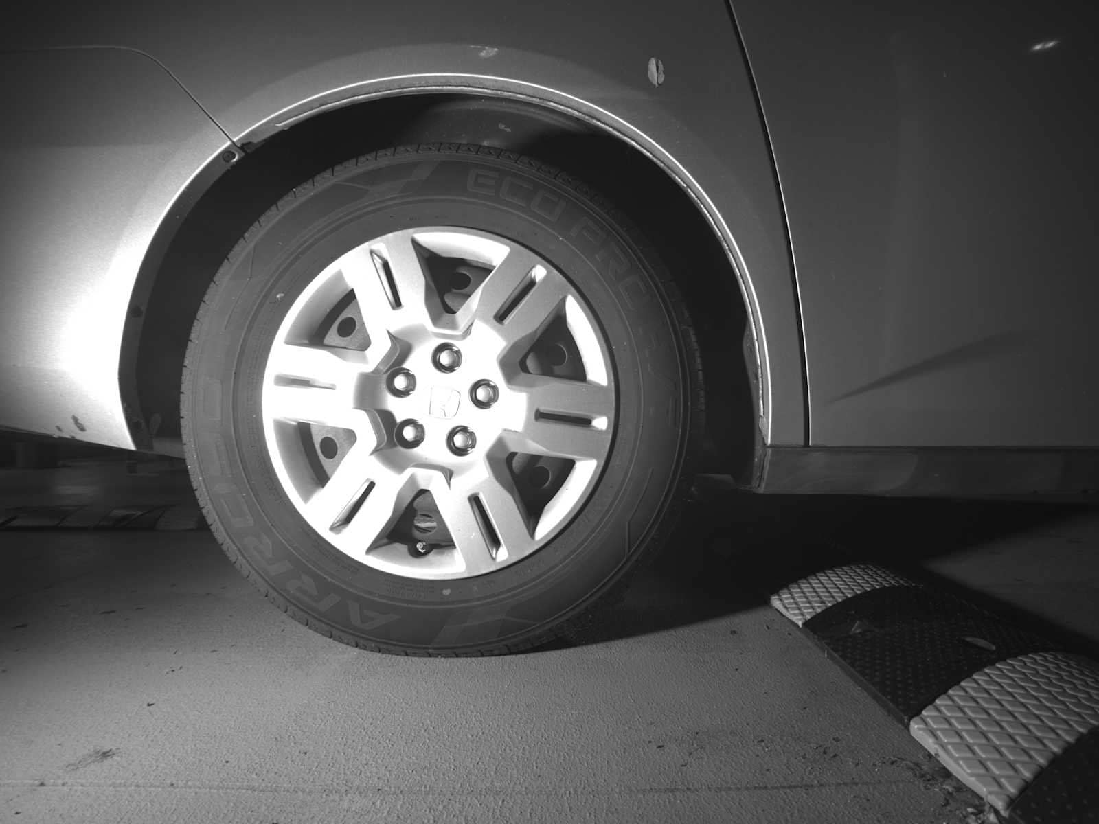Thumbnail: 2012 Honda Odyssey - 9