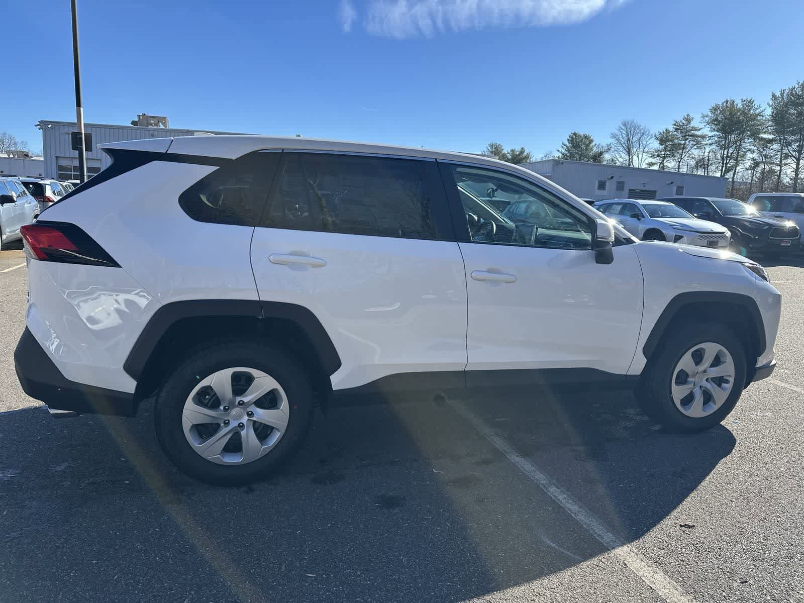 Thumbnail: 2025 Toyota RAV4 - 19