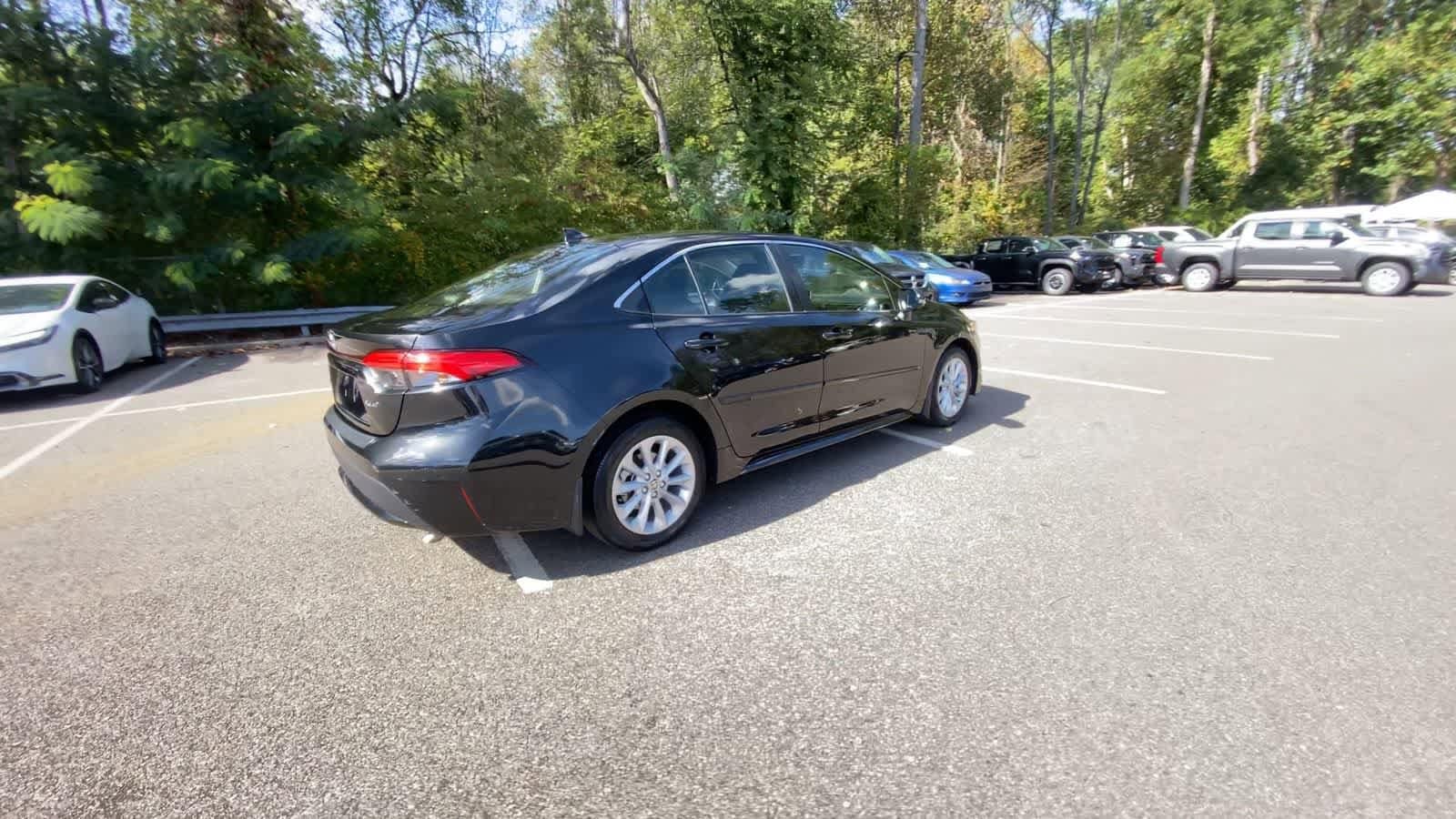 Thumbnail: 2020 Toyota Corolla - 8