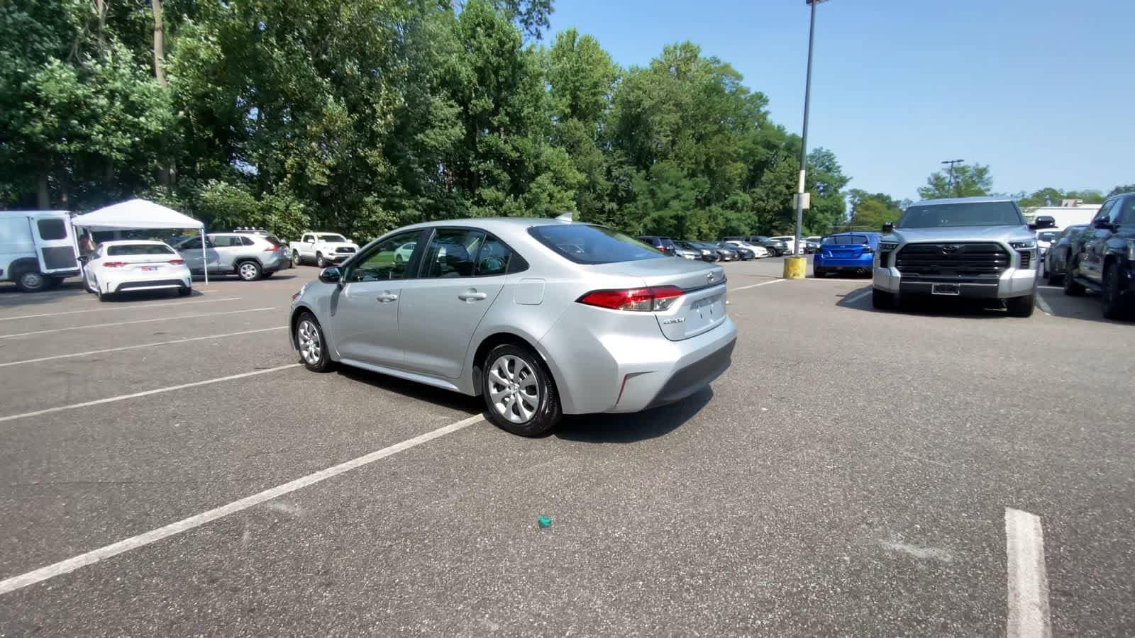 Thumbnail: 2024 Toyota Corolla - 6