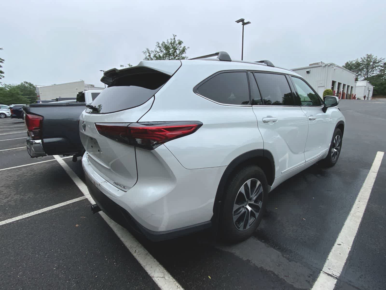 2022 Toyota Highlander XLE 7