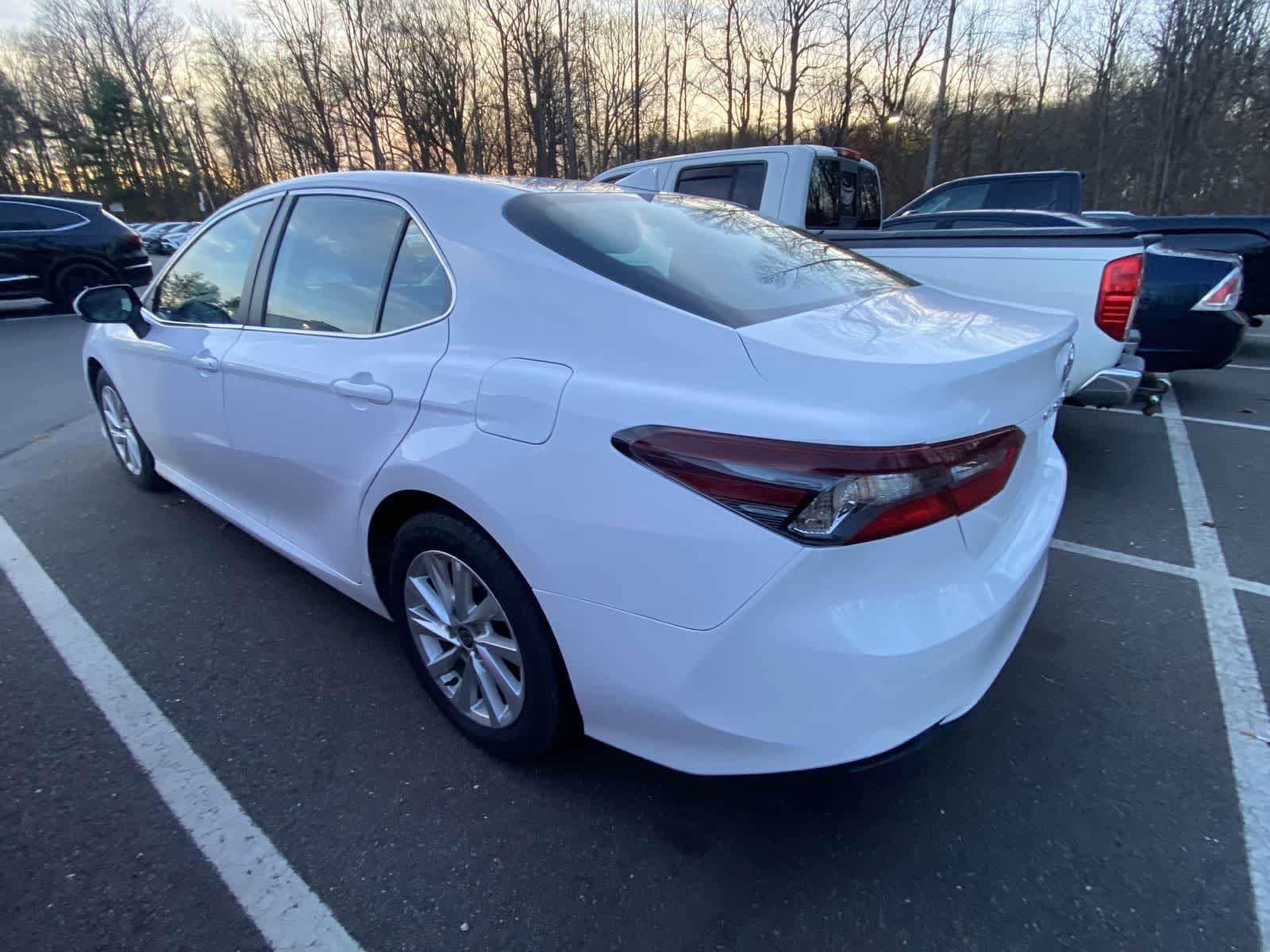 Thumbnail: 2023 Toyota Camry - 9