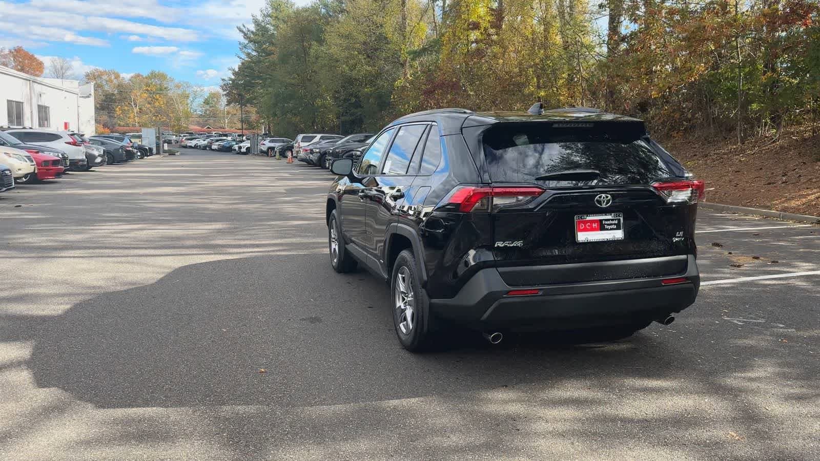 Thumbnail: 2025 Toyota RAV4 - 7