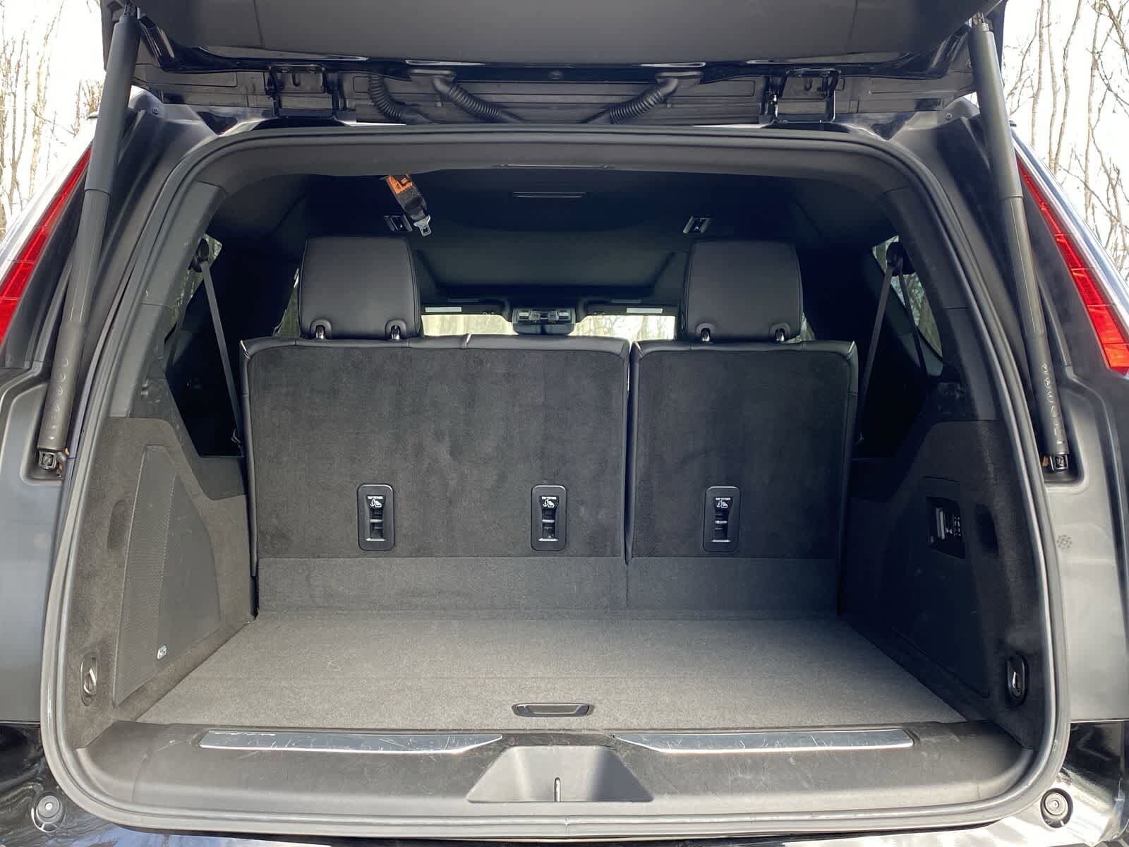 Thumbnail: 2023 Cadillac Escalade - 13