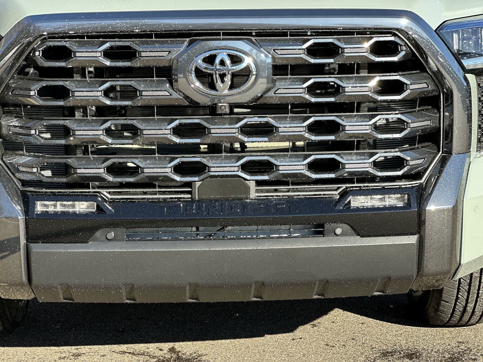 Thumbnail: 2026 Toyota Tundra - 13