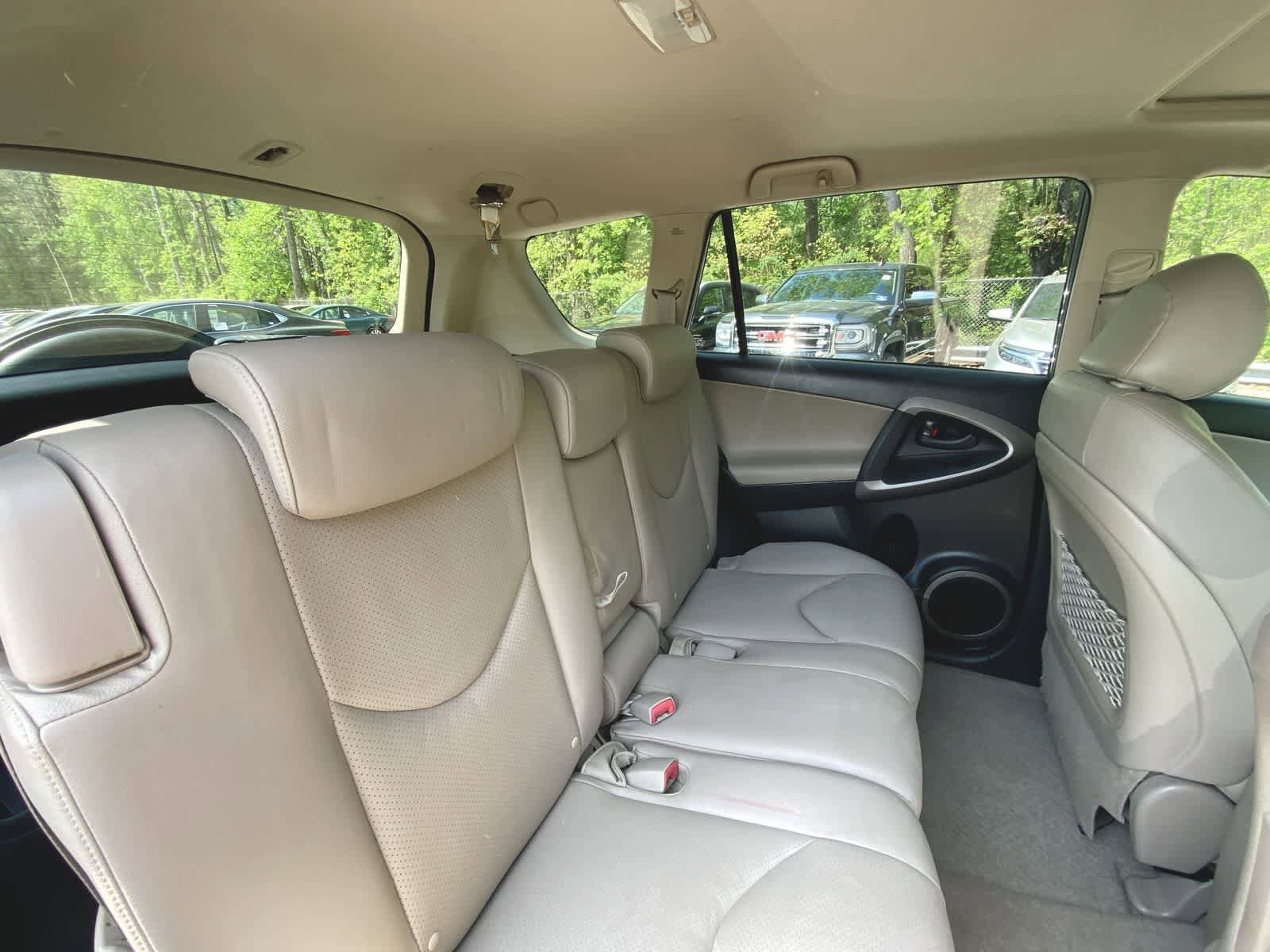 2008 Toyota RAV4 Limited 24