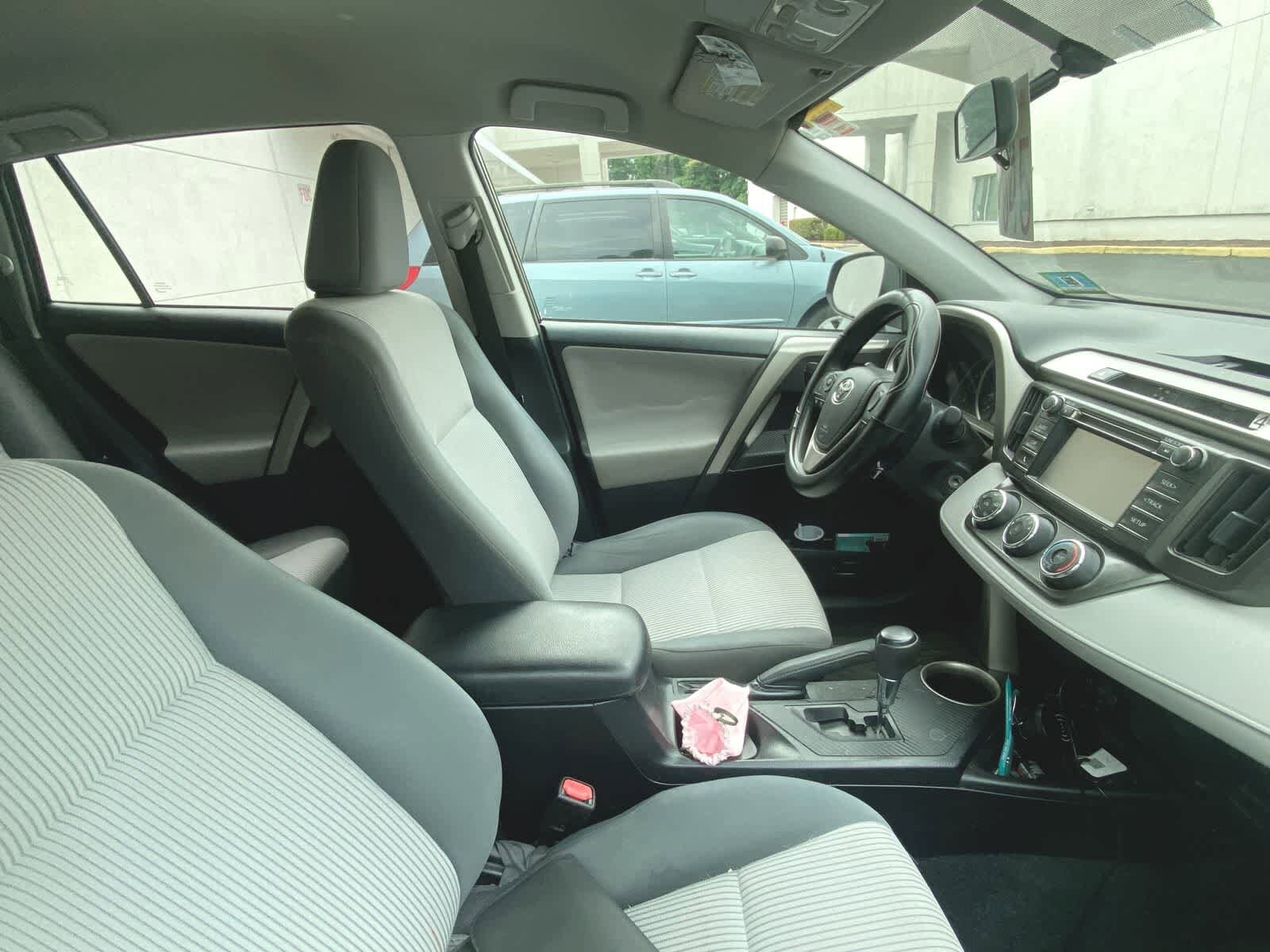 Thumbnail: 2014 Toyota RAV4 - 5