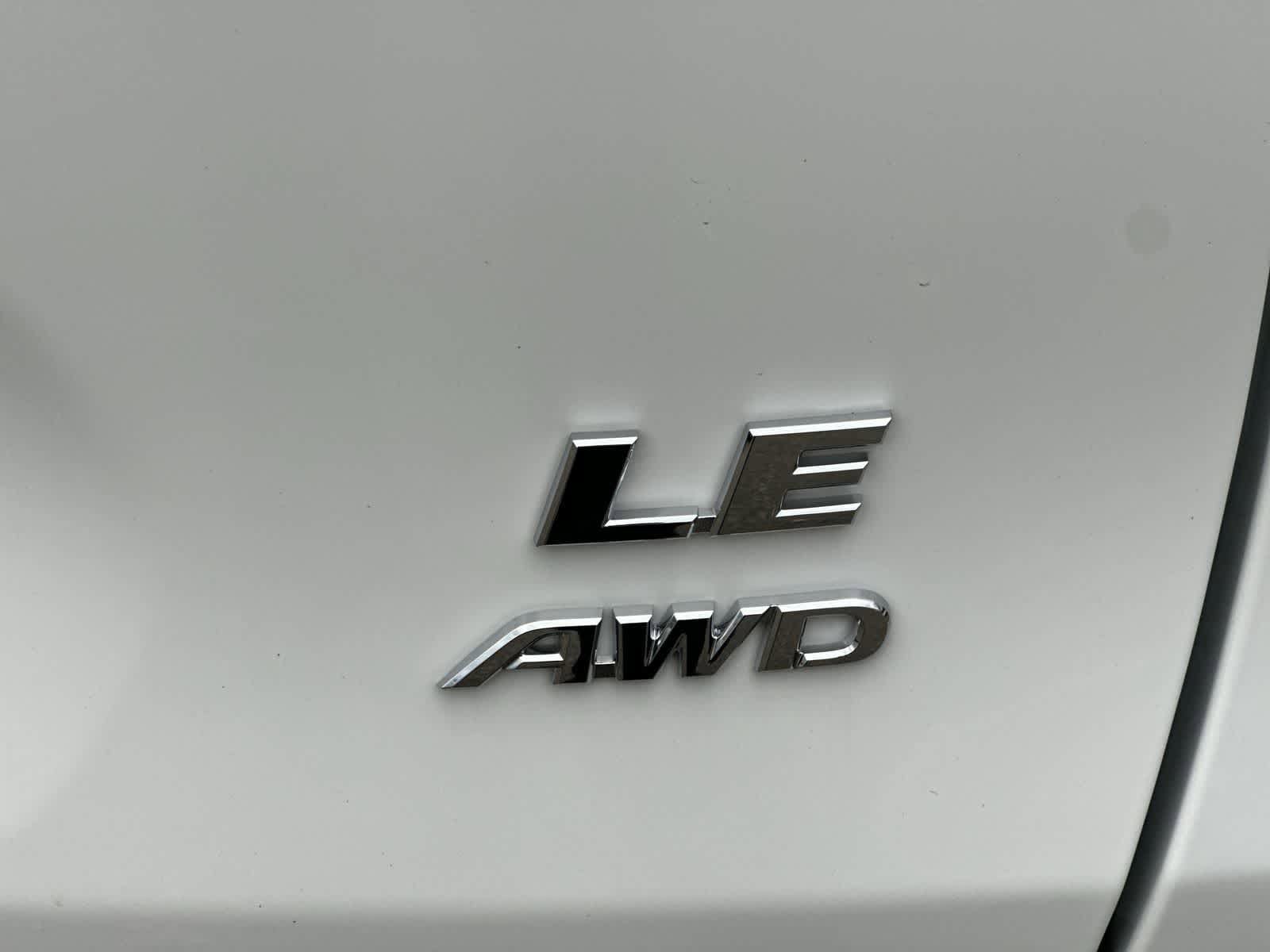 Thumbnail: 2025 Toyota RAV4 - 17