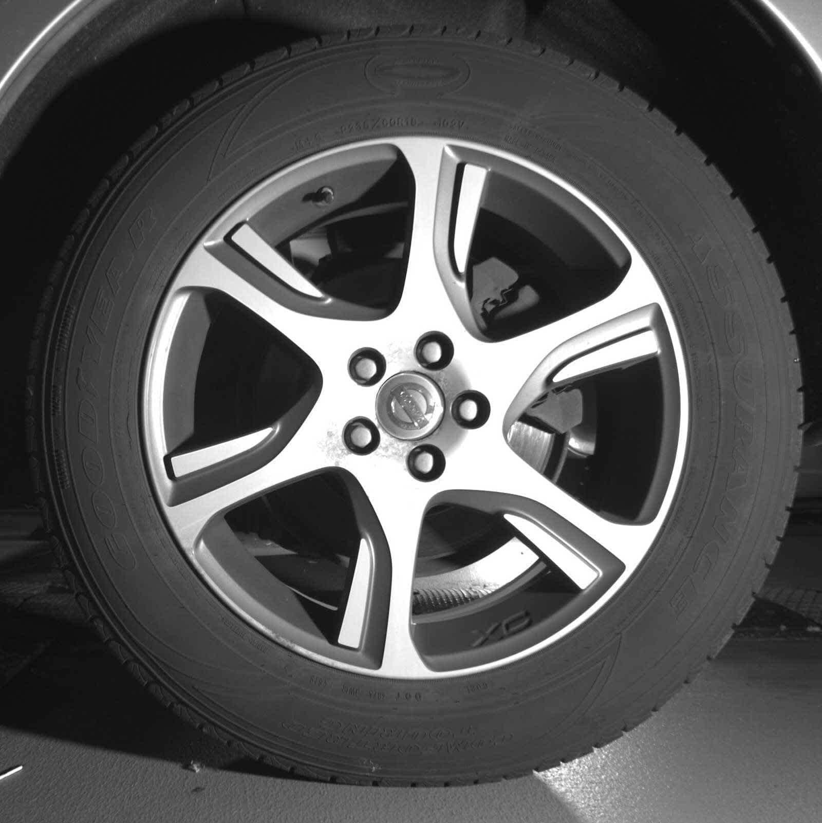 Thumbnail: 2015 Volvo XC60 - 11