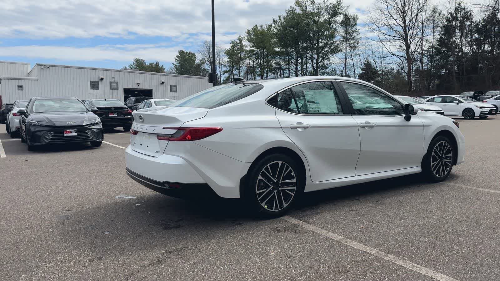 Thumbnail: 2026 Toyota Camry - 9