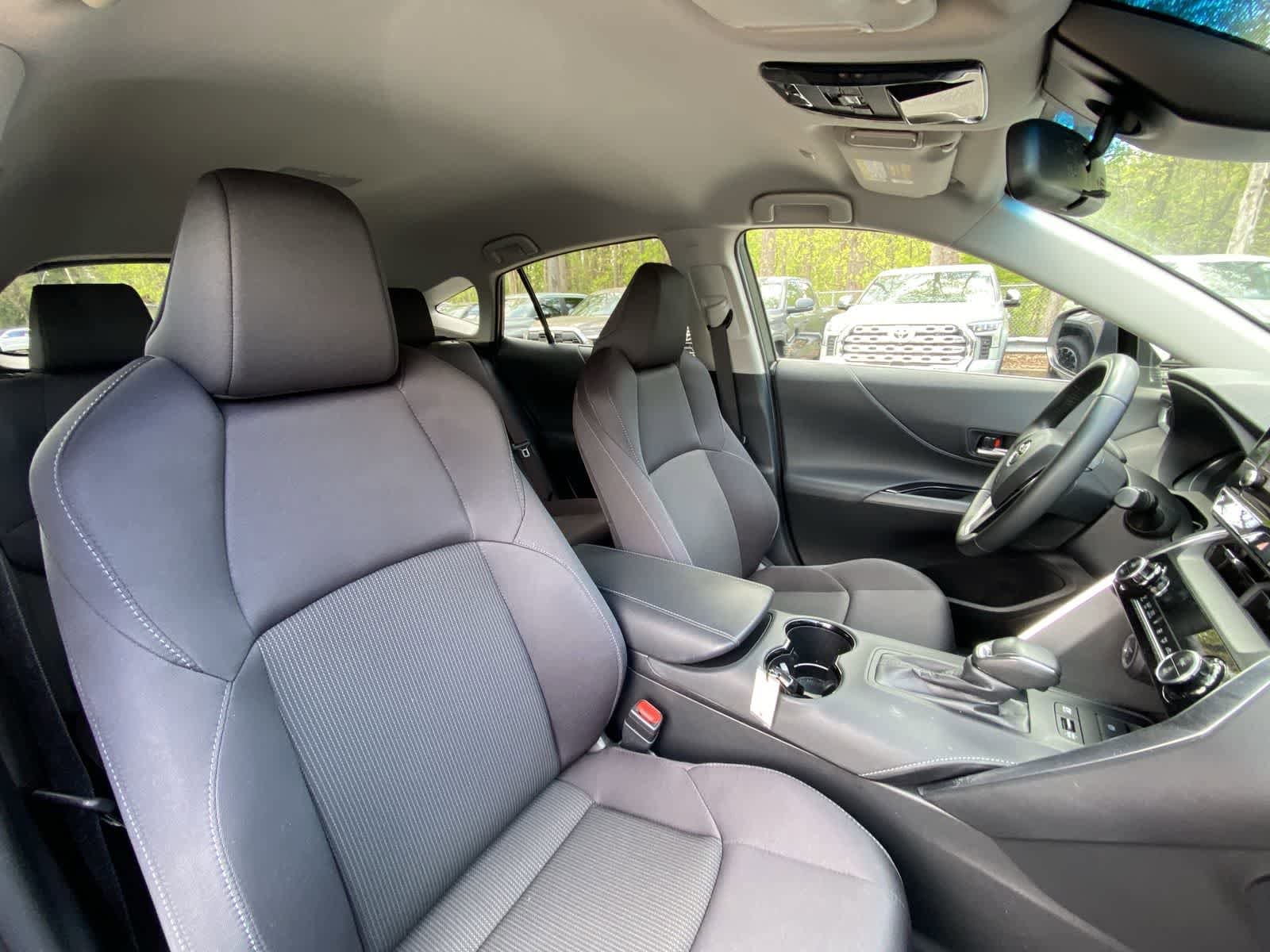 Thumbnail: 2023 Toyota Venza - 21