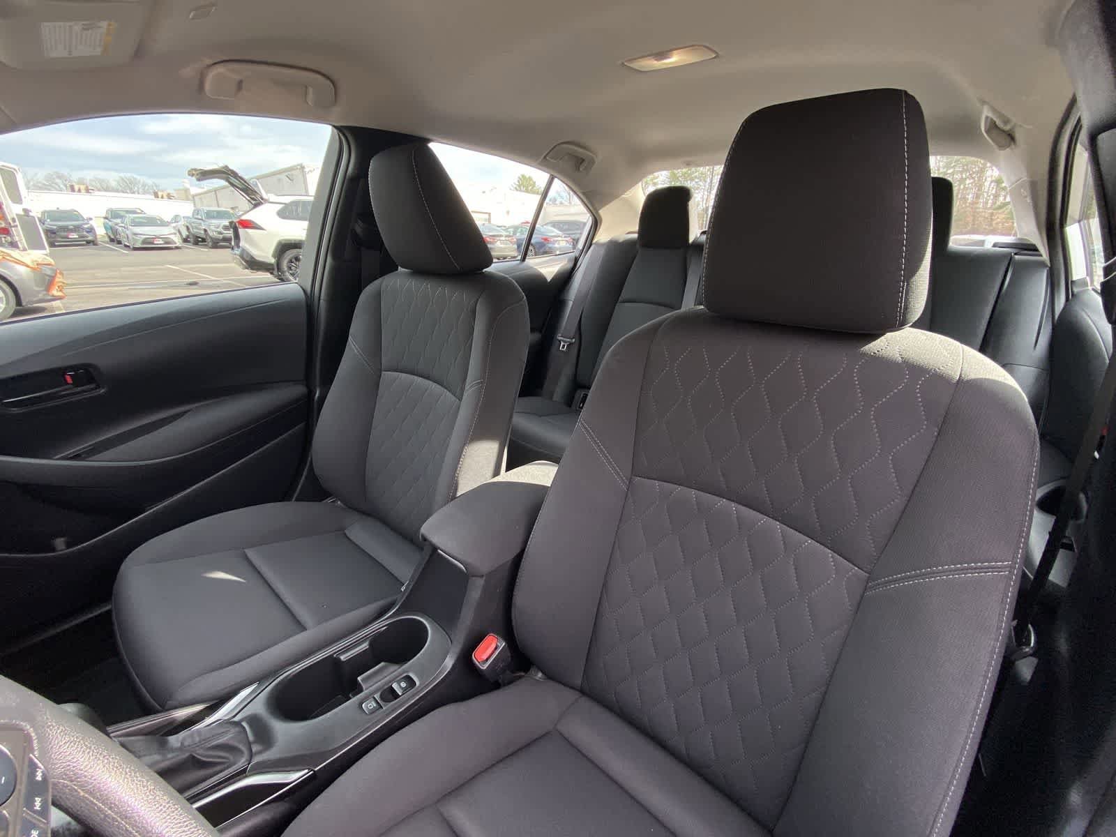 Thumbnail: 2025 Toyota Corolla - 18