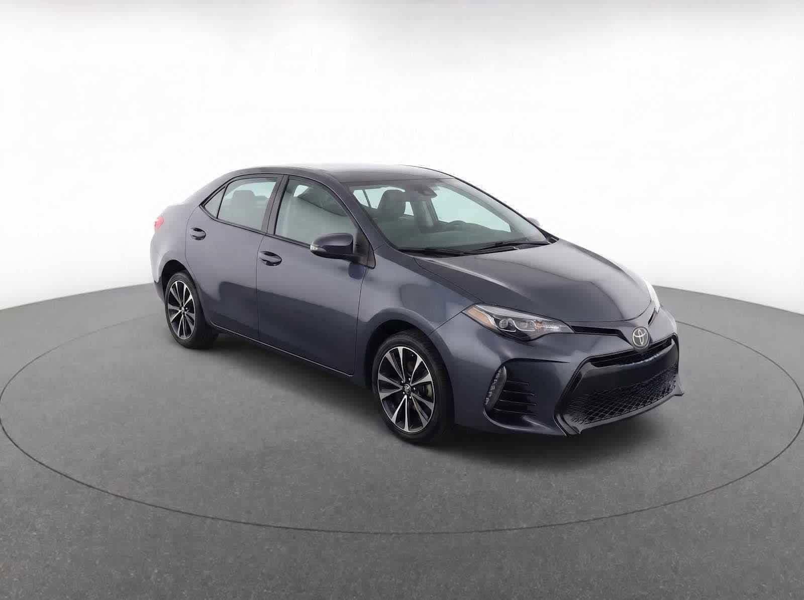 Thumbnail: 2017 Toyota Corolla - 3