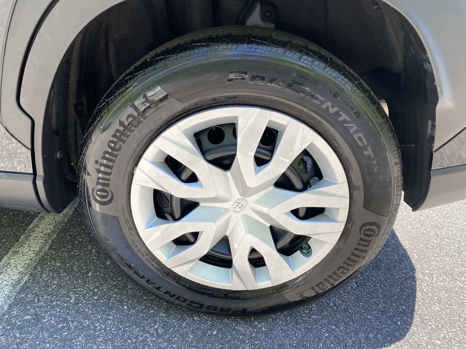 Thumbnail: 2023 Toyota Corolla Cross - 13