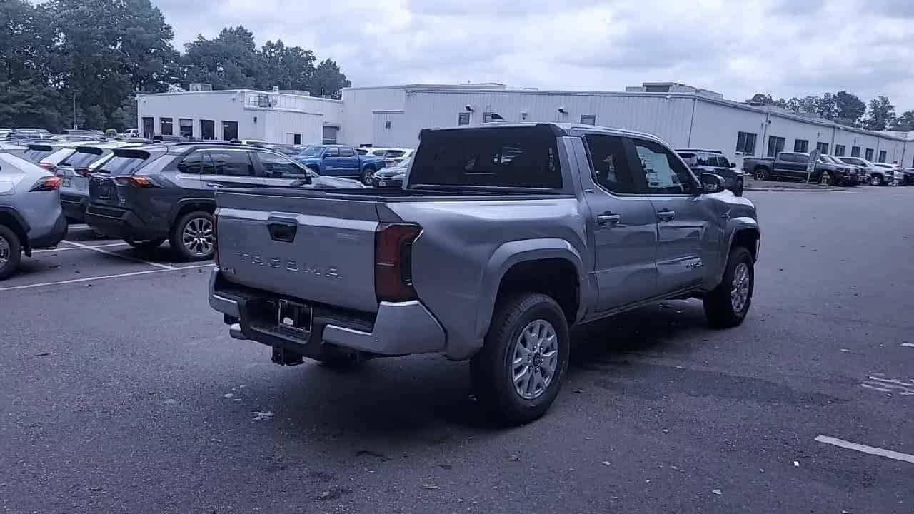 Thumbnail: 2025 Toyota Tacoma - 8