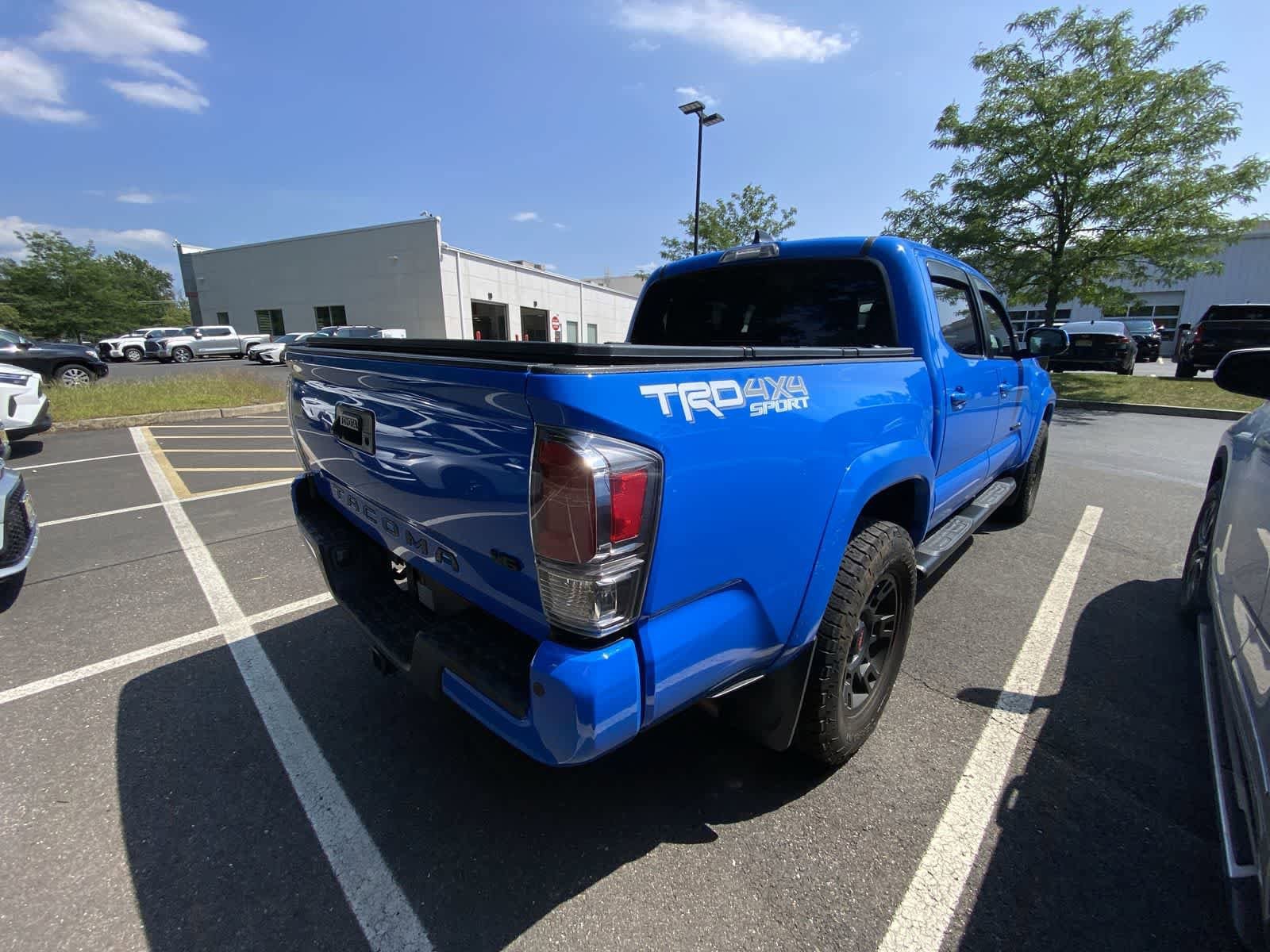 Thumbnail: 2021 Toyota Tacoma - 8