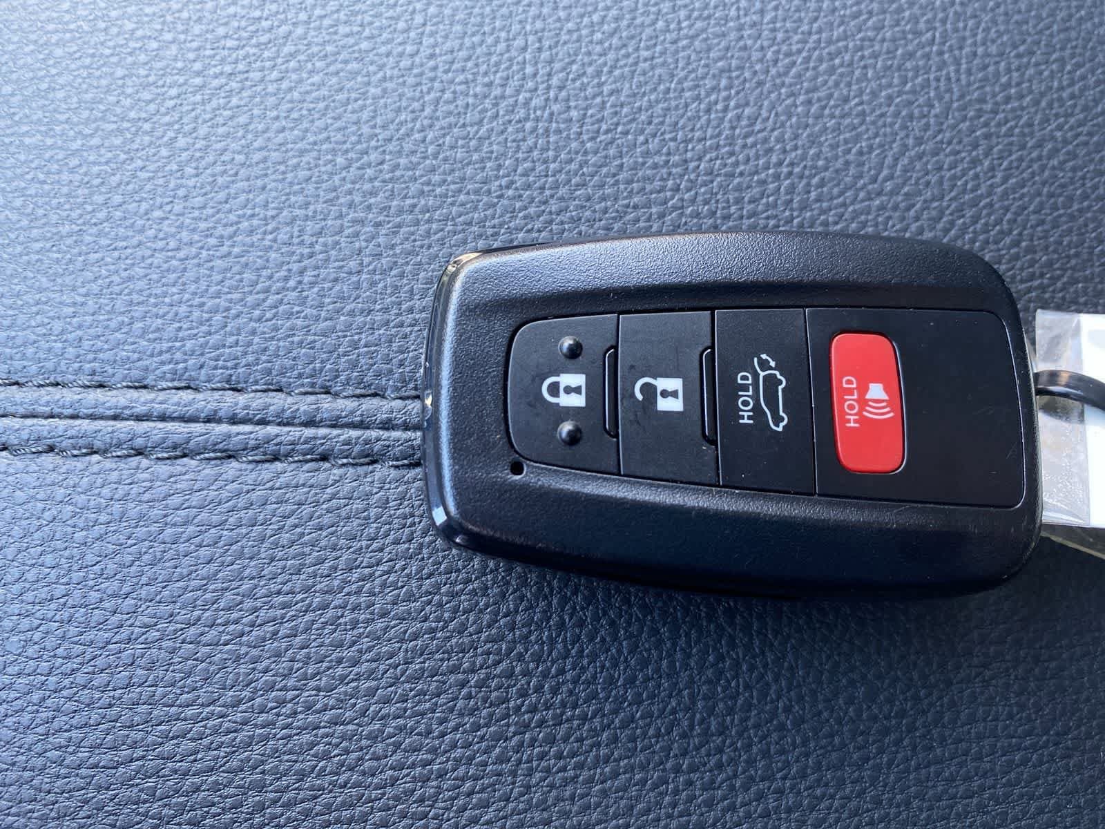 Thumbnail: 2025 Toyota RAV4 - 37