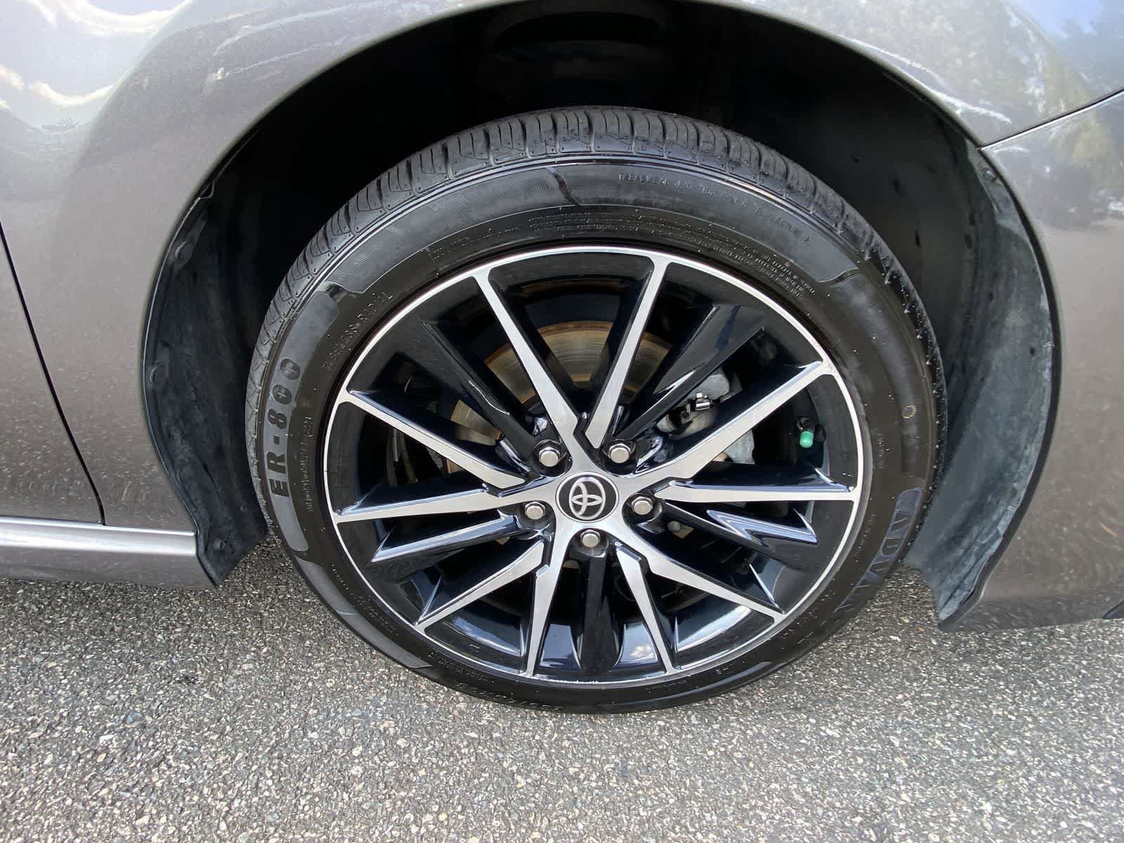 Thumbnail: 2023 Toyota Camry - 14