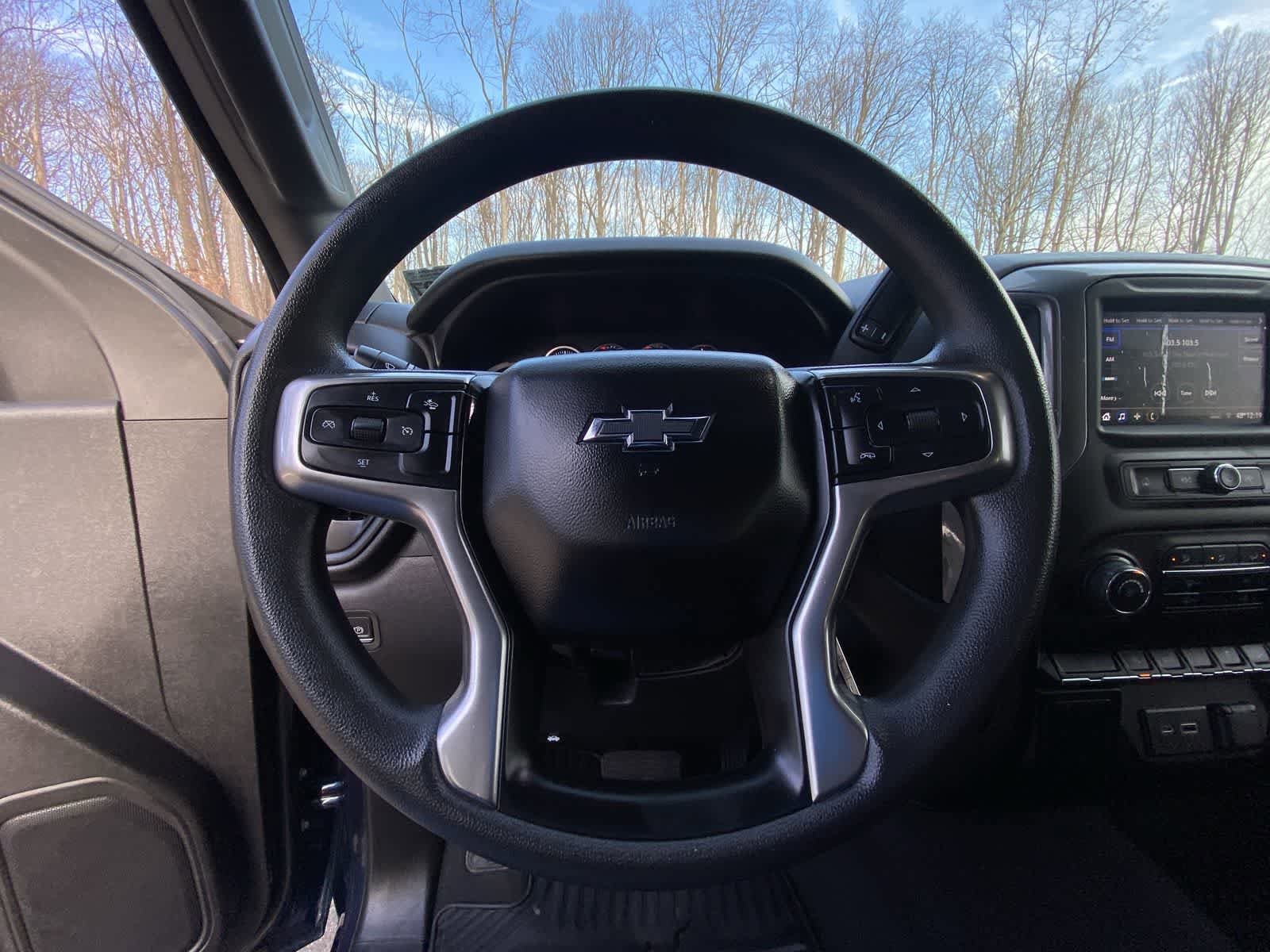 Thumbnail: 2022 Chevrolet Silverado 1500 - 28