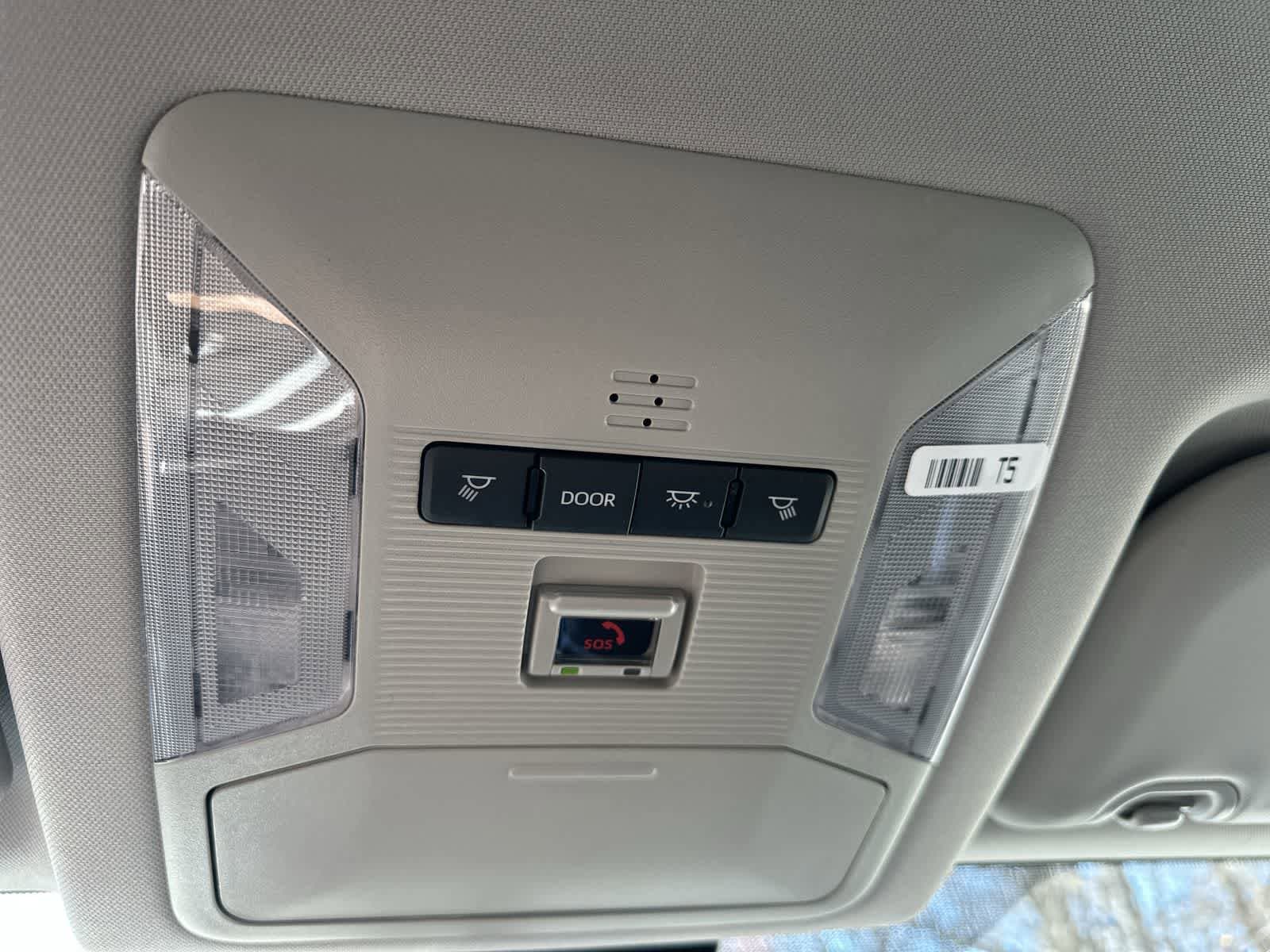 Thumbnail: 2025 Toyota RAV4 - 24