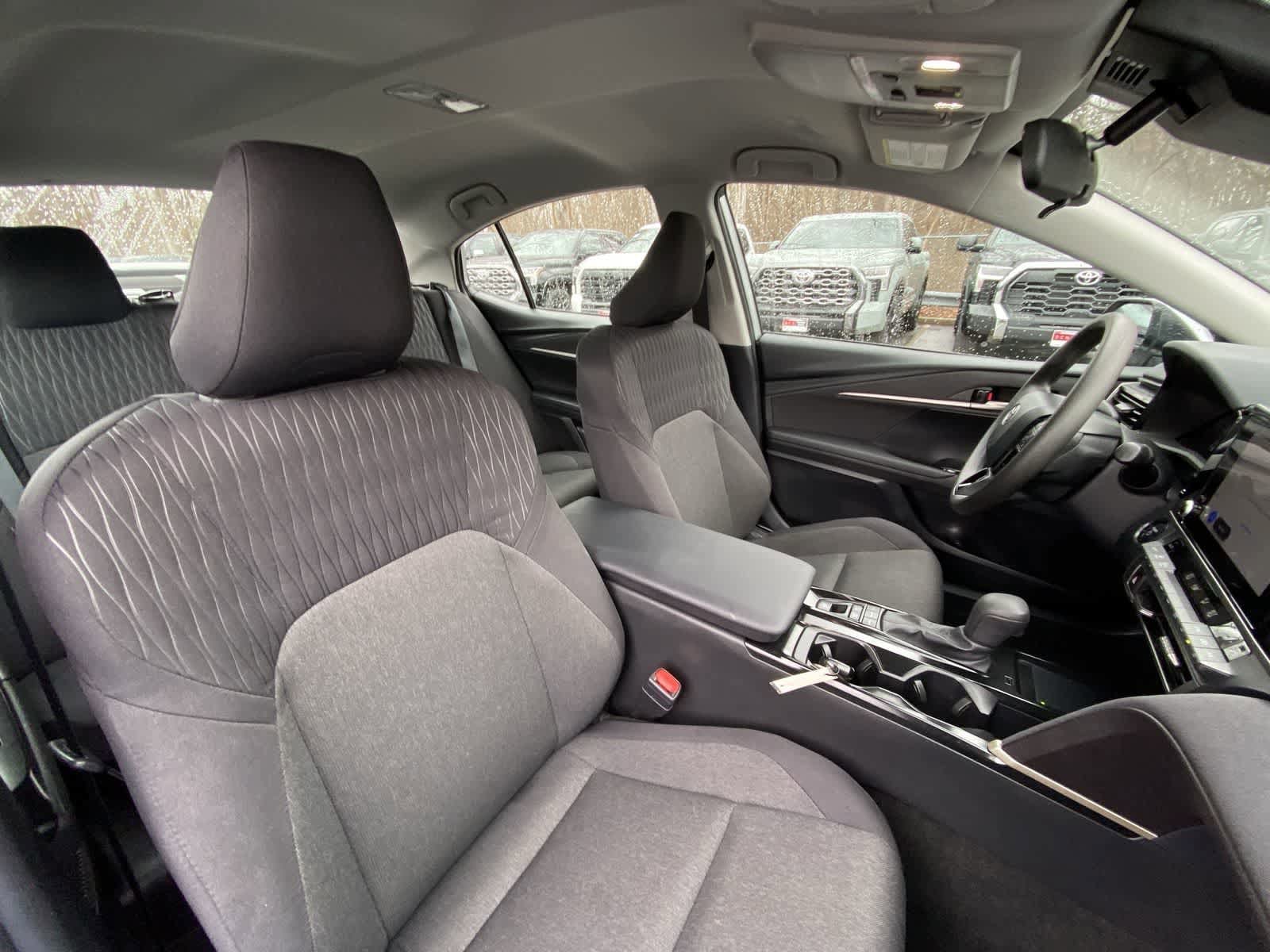 Thumbnail: 2025 Toyota Camry - 26