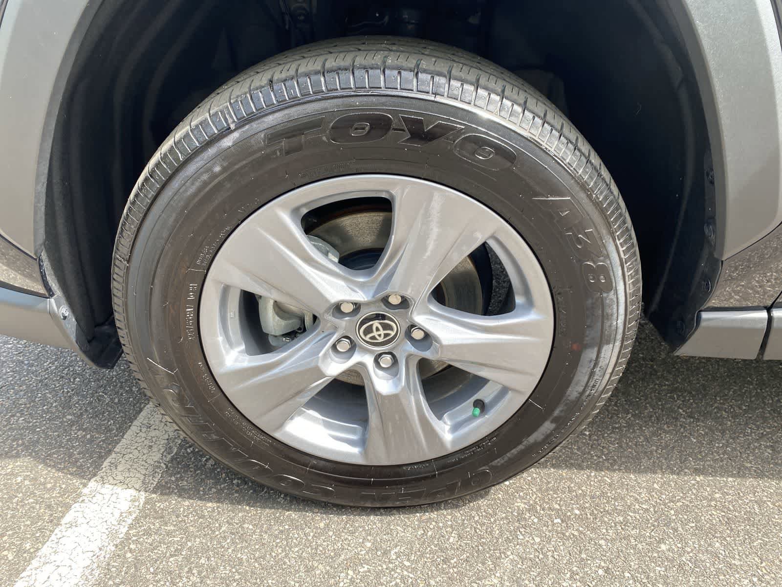 Thumbnail: 2025 Toyota RAV4 - 14