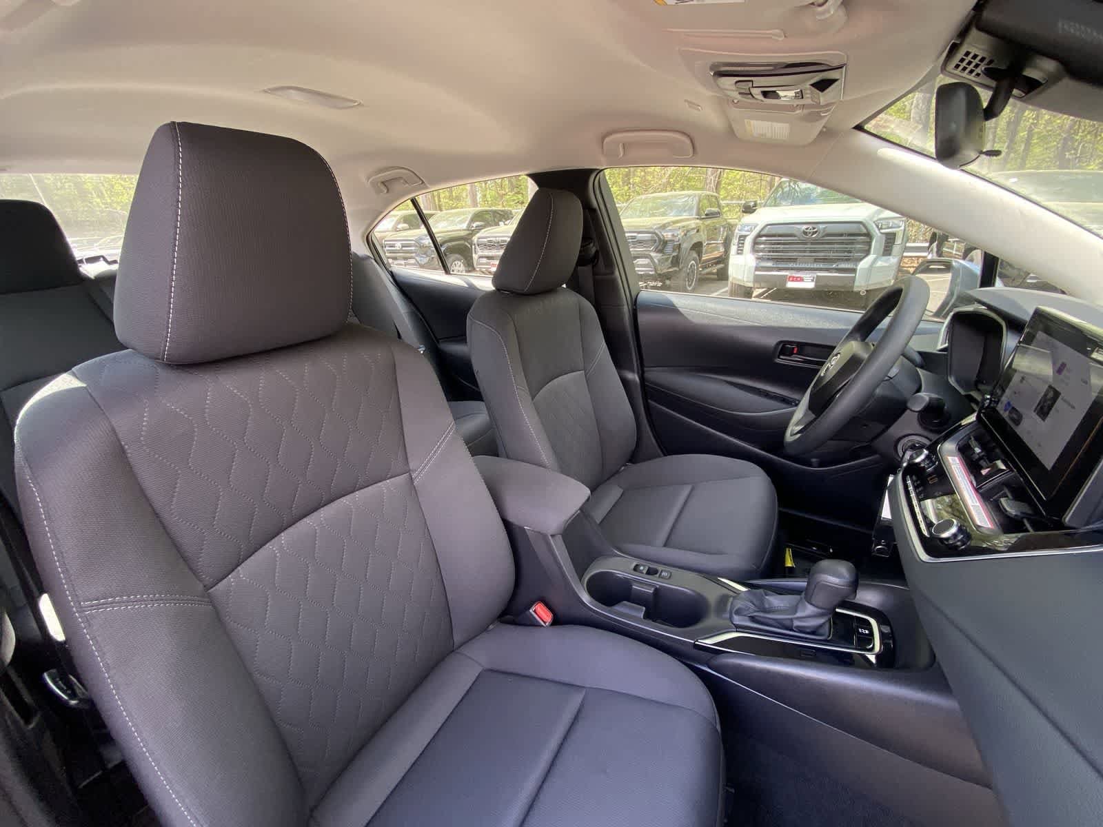 Thumbnail: 2025 Toyota Corolla - 23