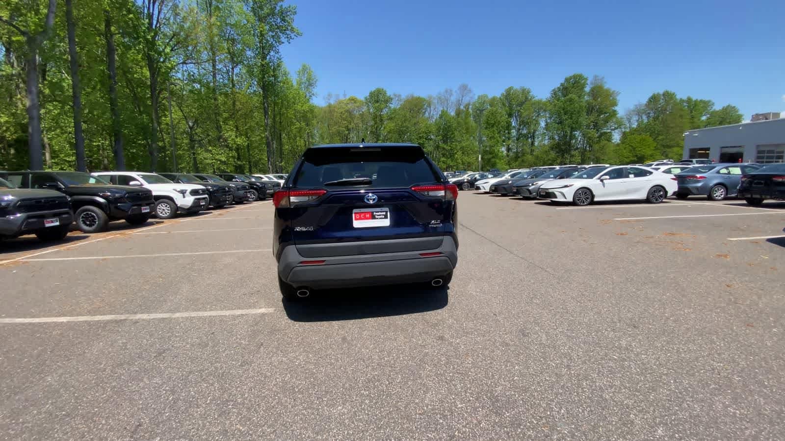 Thumbnail: 2024 Toyota RAV4 - 7