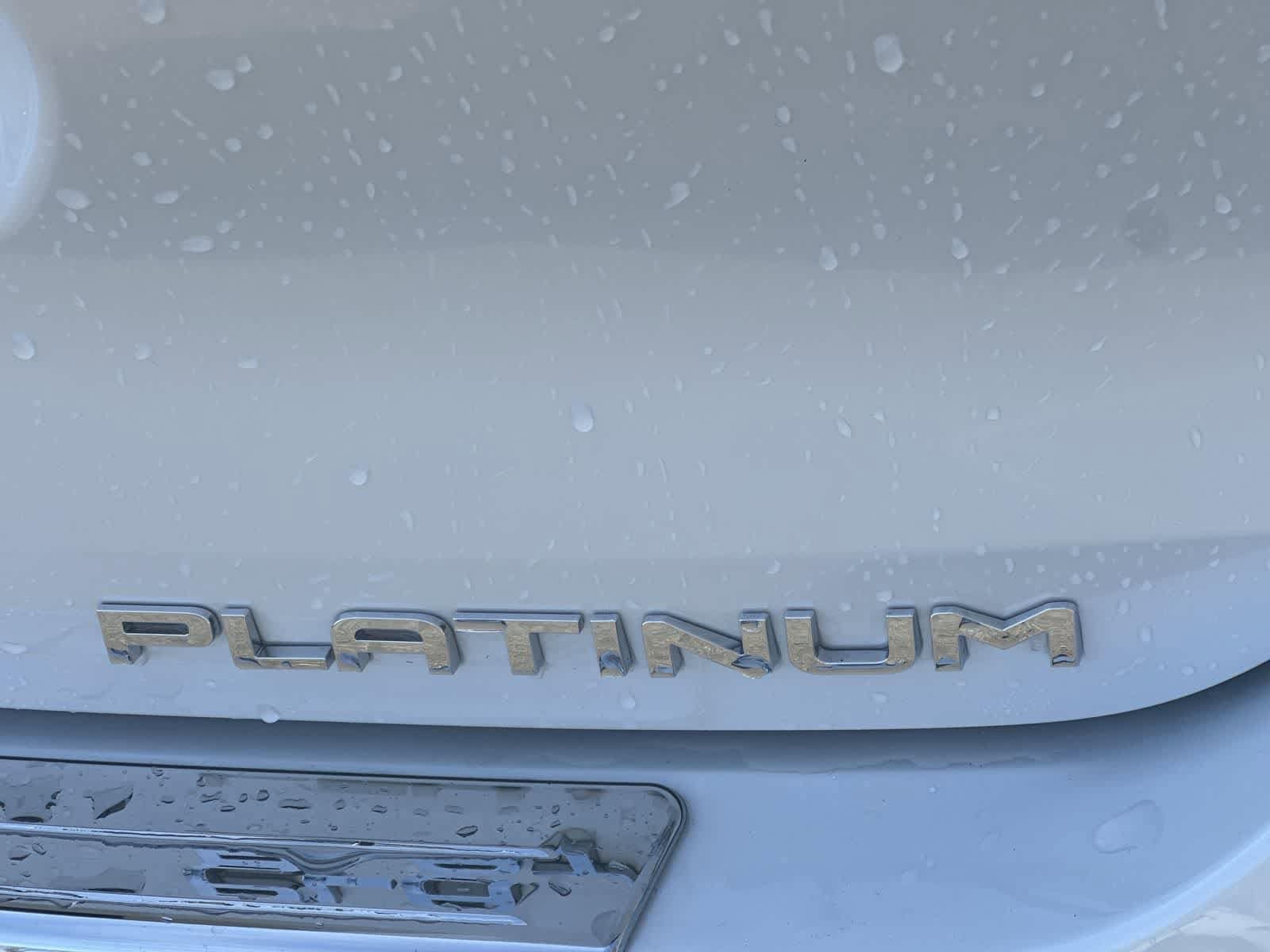 Thumbnail: 2025 Toyota Highlander - 20