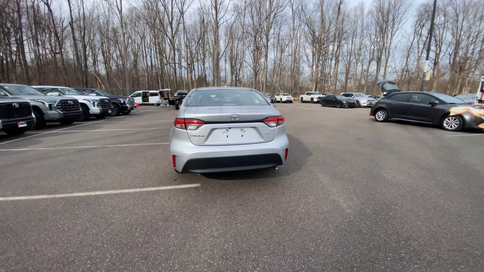 Thumbnail: 2025 Toyota Corolla - 8