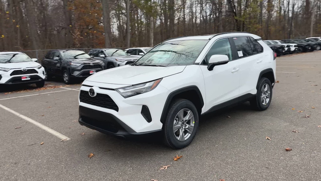 New 2025 Toyota RAV4 XLE SUV
