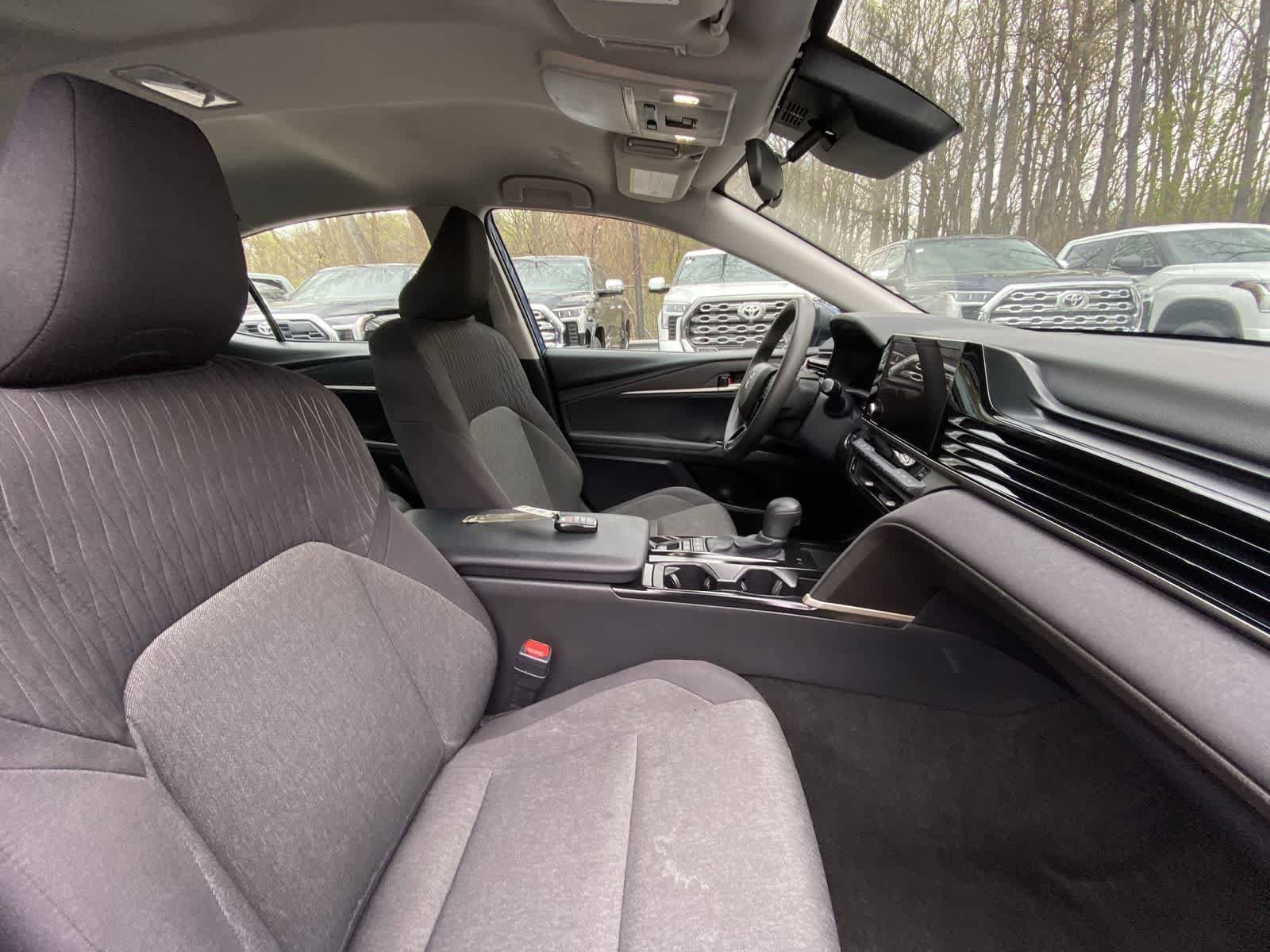Thumbnail: 2025 Toyota Camry - 20