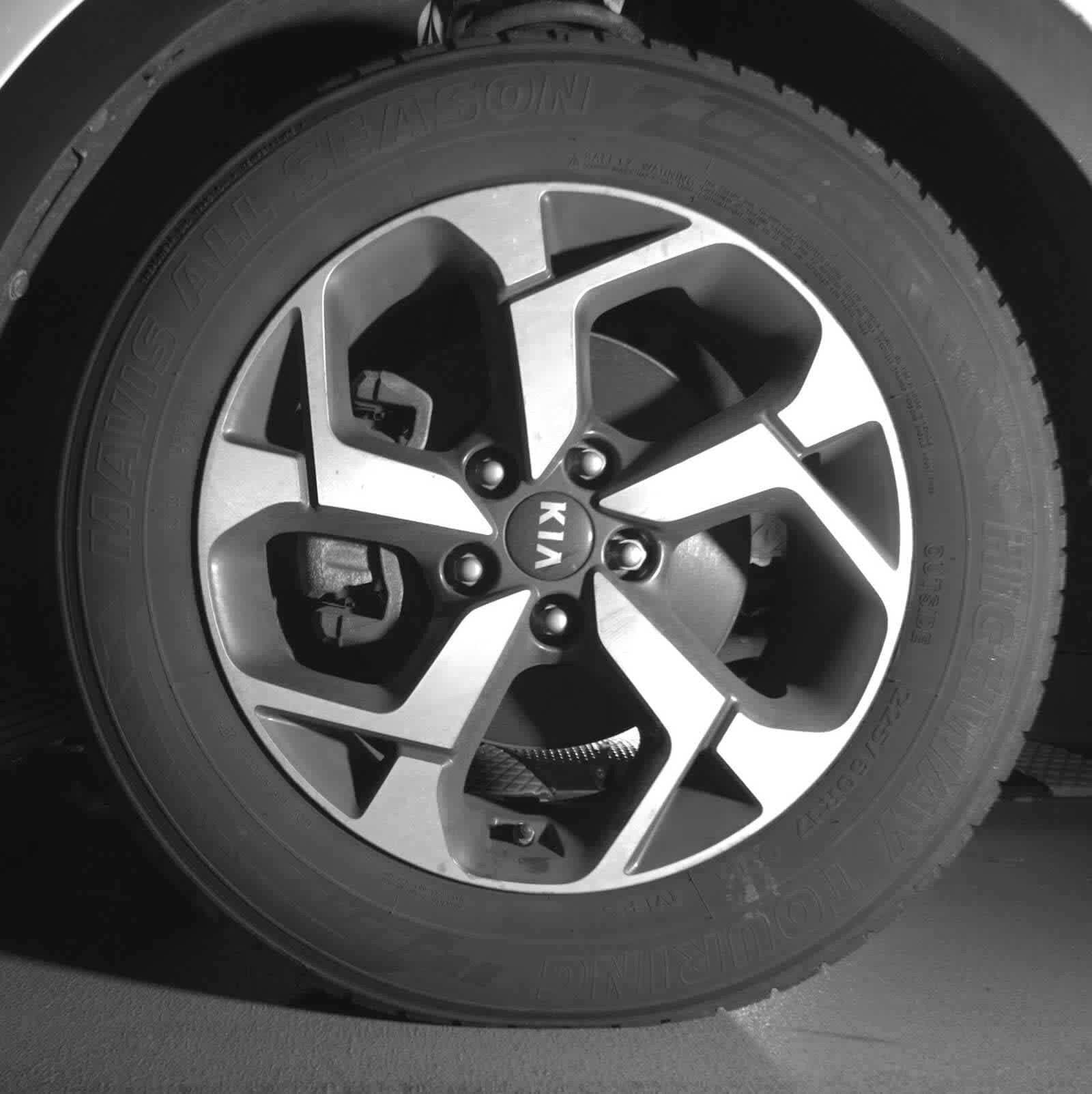 Thumbnail: 2020 Kia Sportage - 23