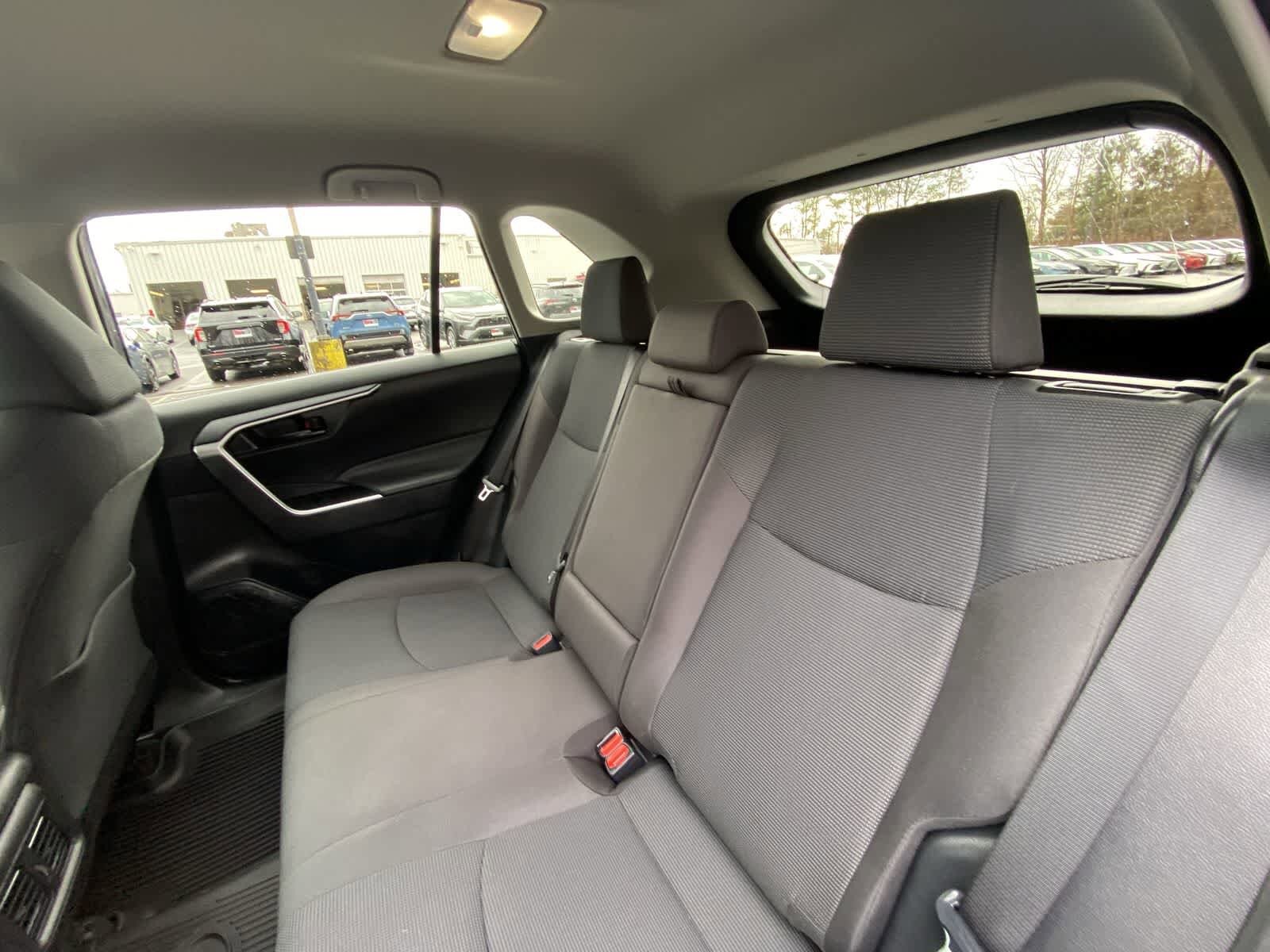 Thumbnail: 2025 Toyota RAV4 - 30