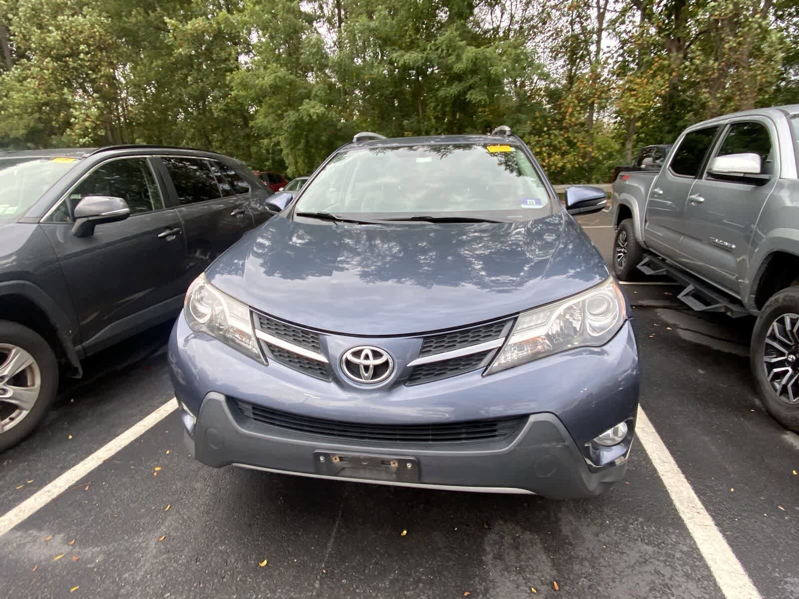2013 Toyota RAV4 Limited photo 2