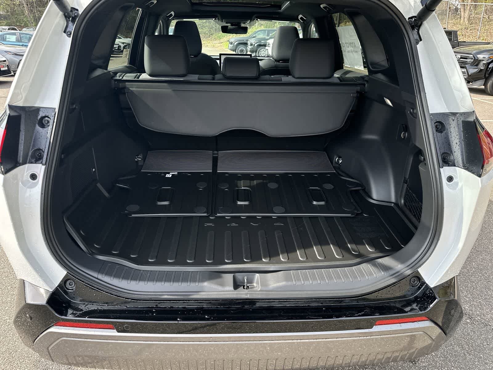 Thumbnail: 2026 Toyota RAV4 - 23