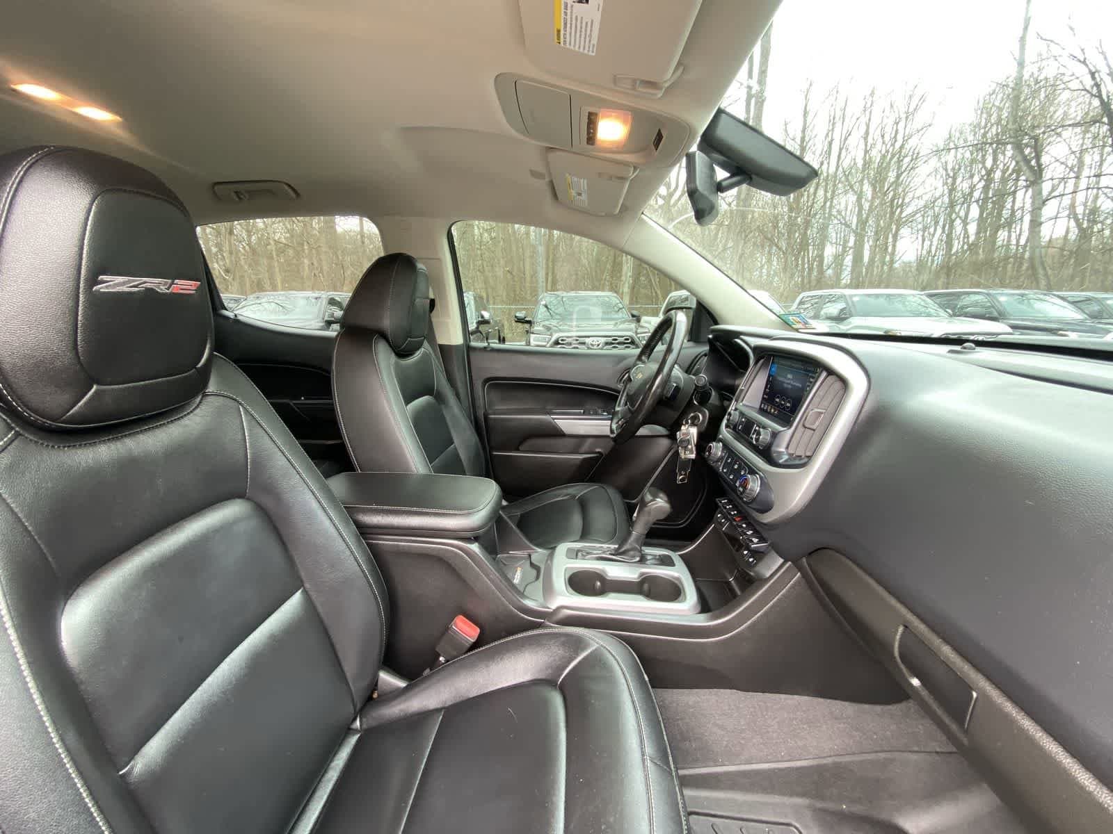 Thumbnail: 2020 Chevrolet Colorado - 21