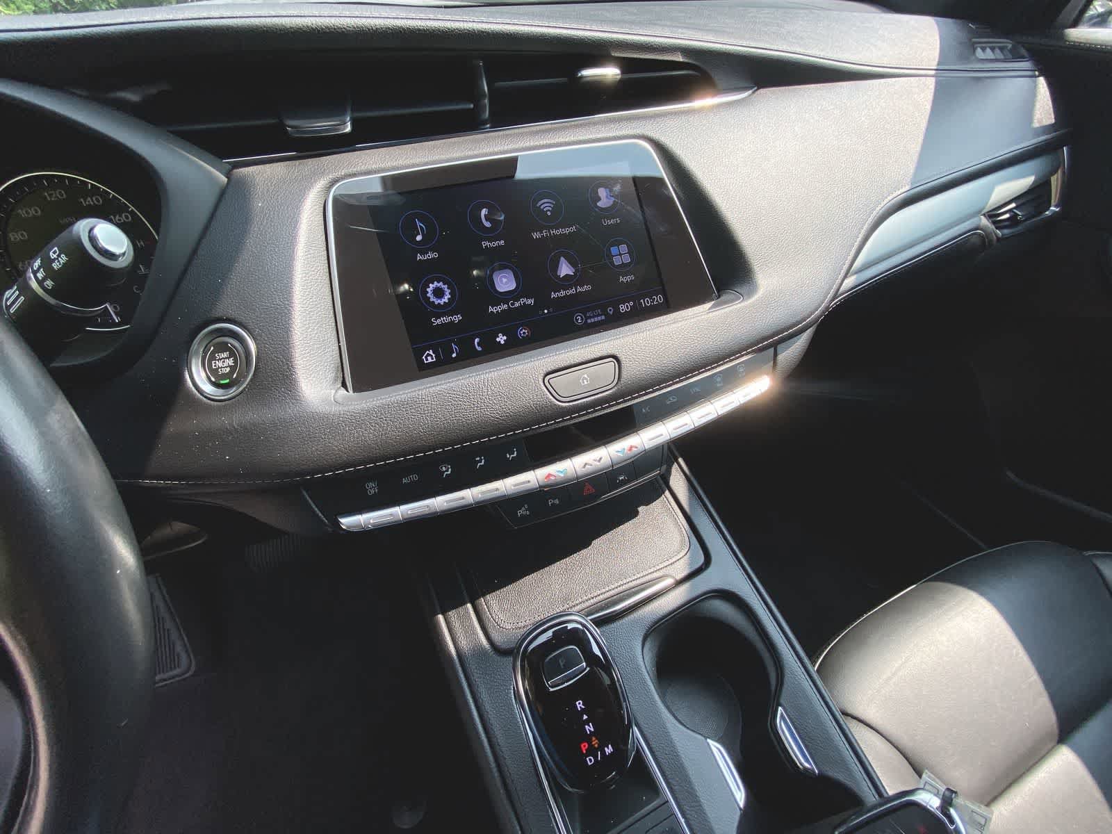 Thumbnail: 2022 Cadillac XT4 - 19