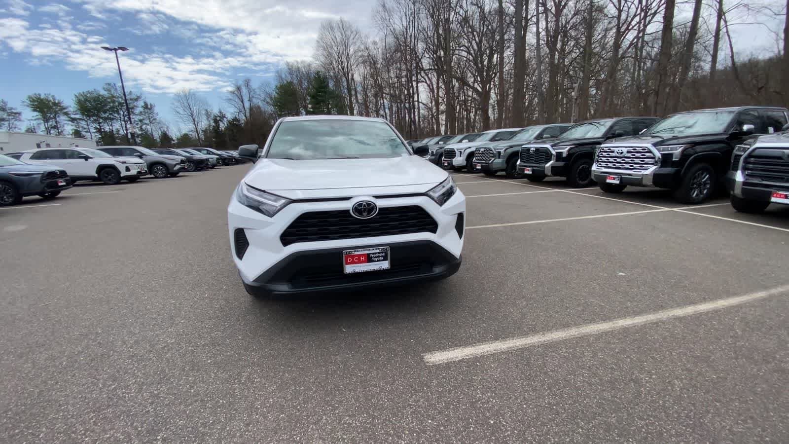 Thumbnail: 2025 Toyota RAV4 - 3