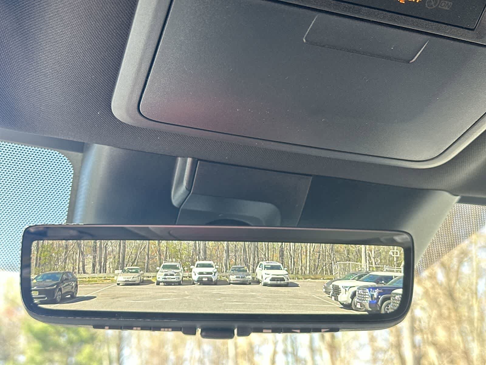 Thumbnail: 2026 Toyota Tundra - 32