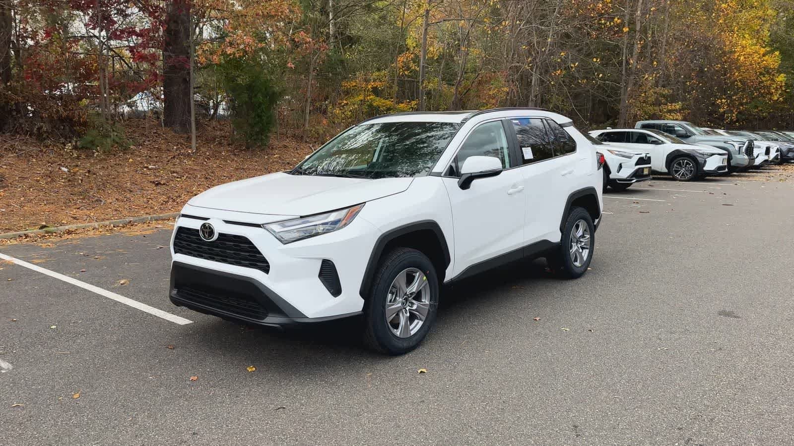 Thumbnail: 2025 Toyota RAV4 - 4
