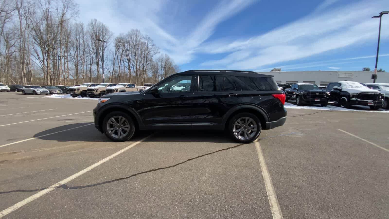 Thumbnail: 2023 Ford Explorer - 13