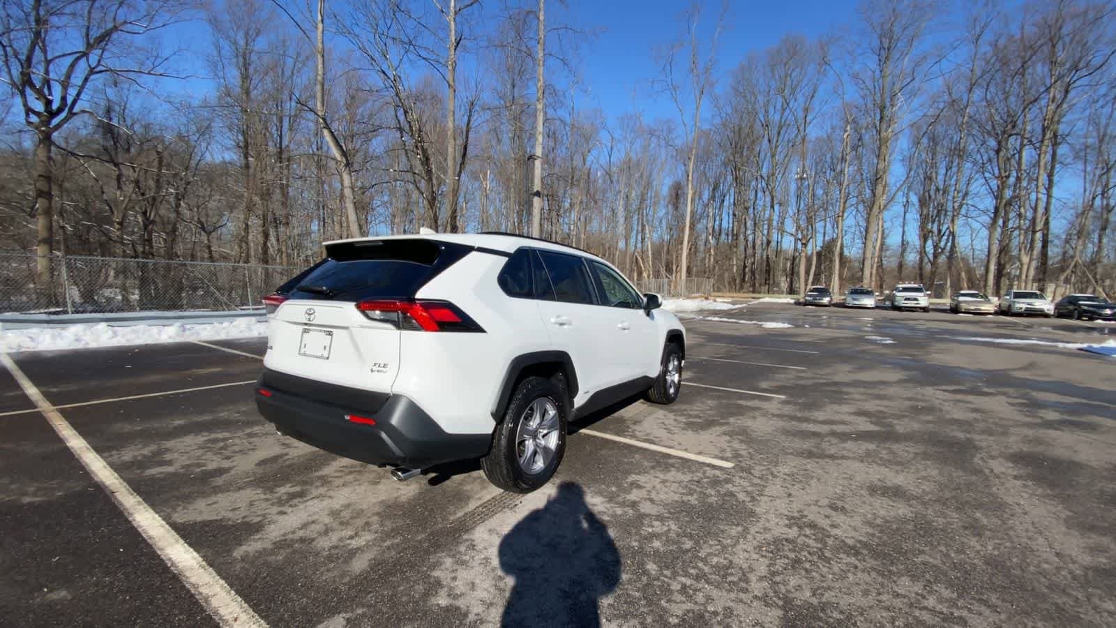 Thumbnail: 2025 Toyota RAV4 - 8