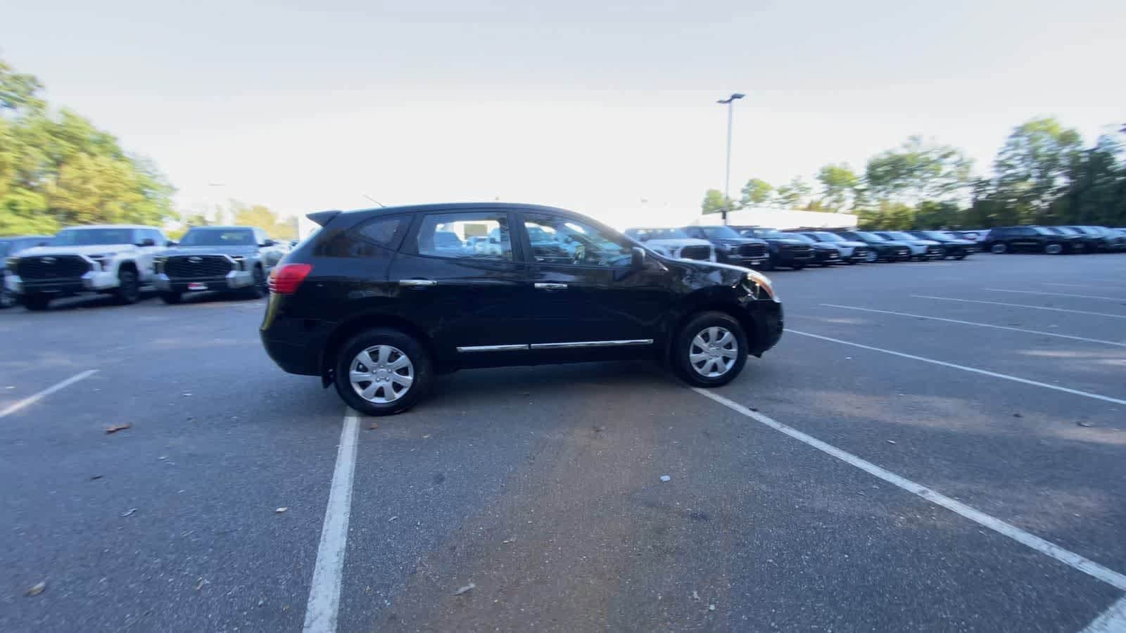 Thumbnail: 2013 Nissan Rogue - 3