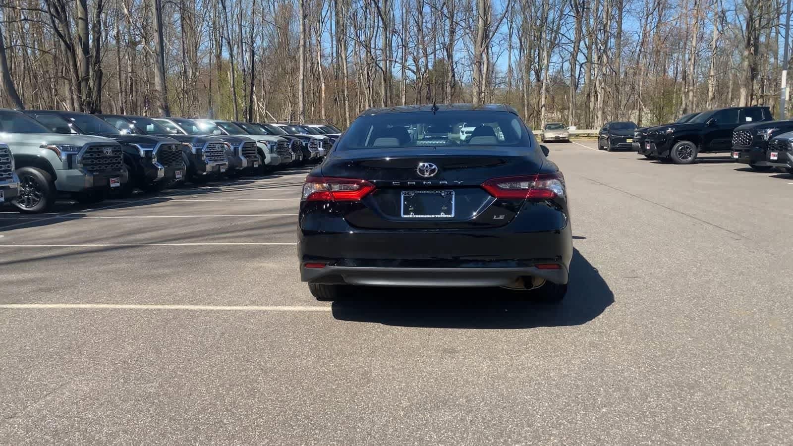 Thumbnail: 2024 Toyota Camry - 11