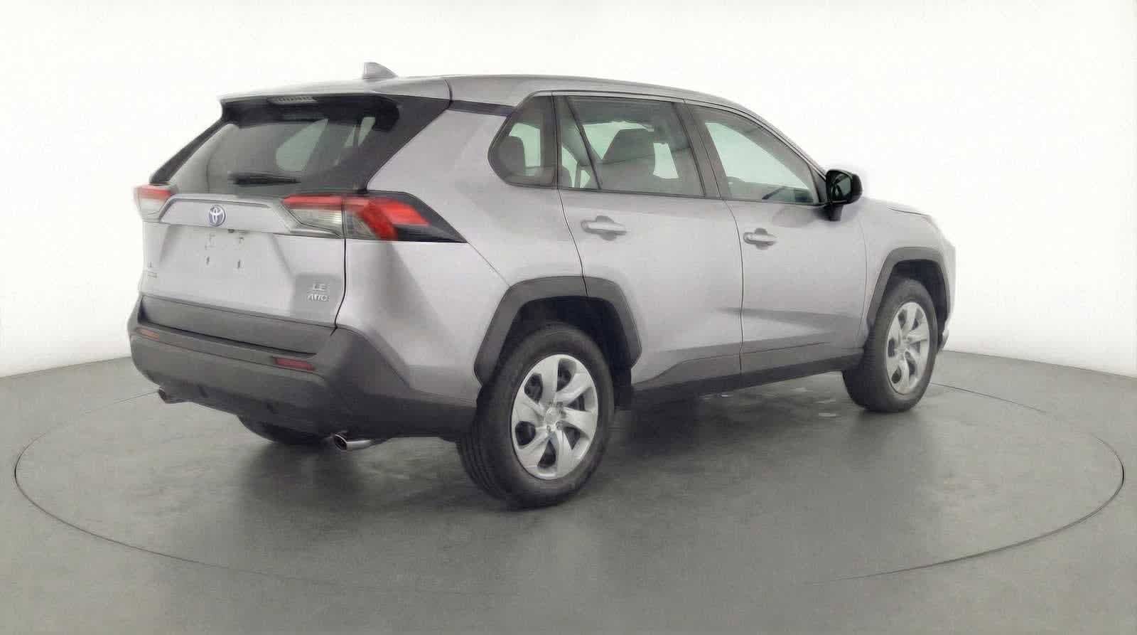 Thumbnail: 2024 Toyota RAV4 - 7