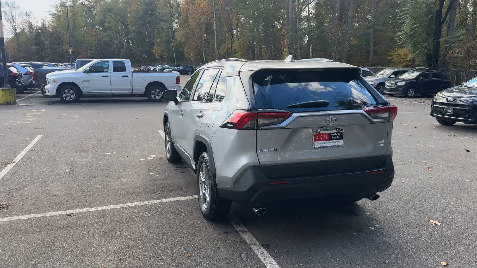 Thumbnail: 2025 Toyota RAV4 - 7