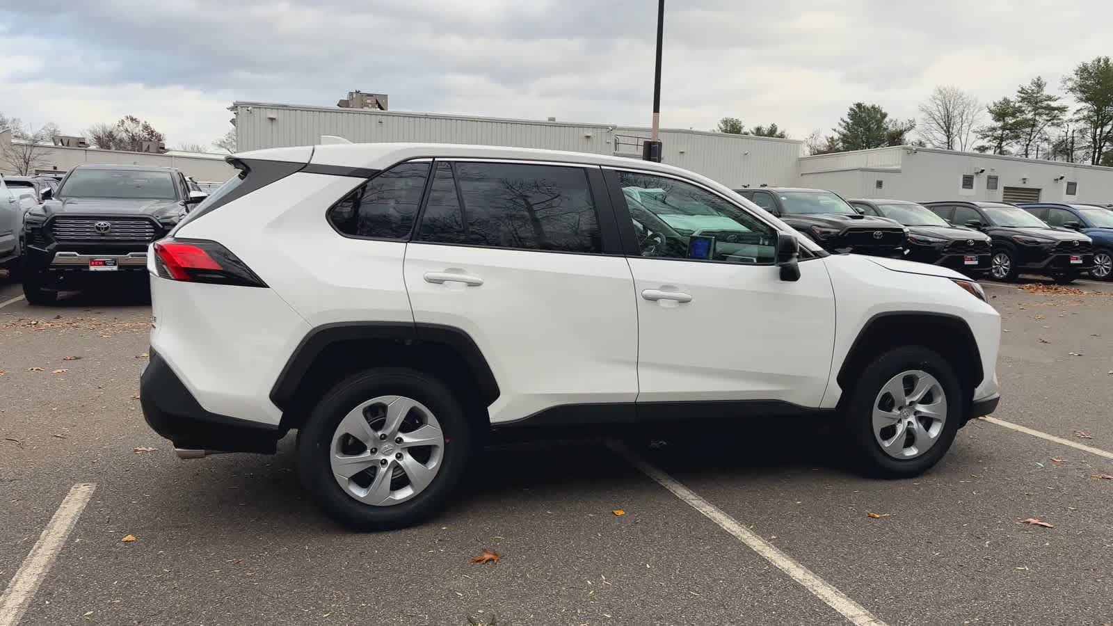 Thumbnail: 2025 Toyota RAV4 - 11