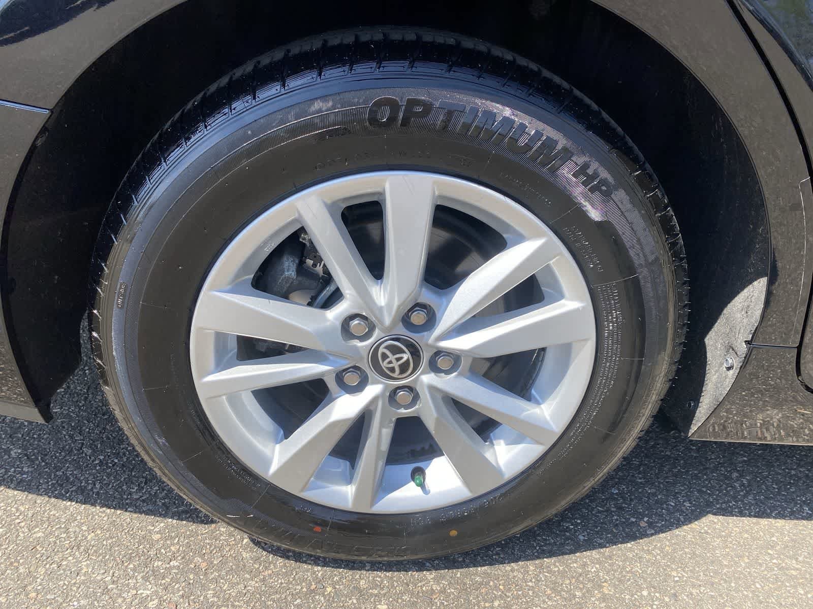 Thumbnail: 2025 Toyota Camry - 17