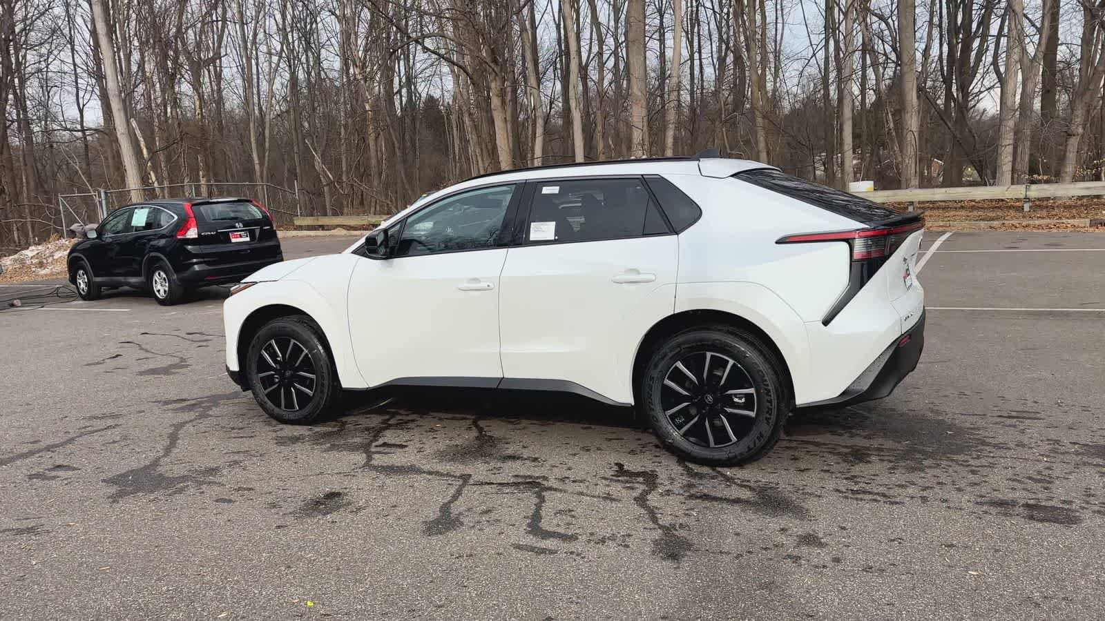 Thumbnail: 2026 Toyota bZ - 6